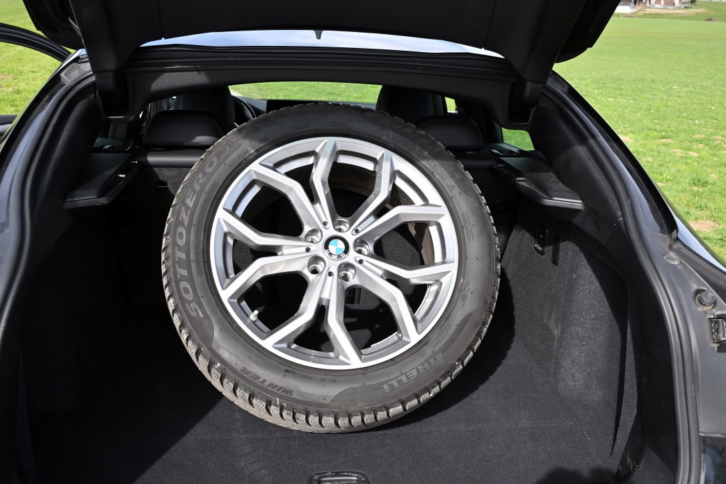 BMW X4 xDrive 48V 20d M Sport Steptronic Facelift-image-15