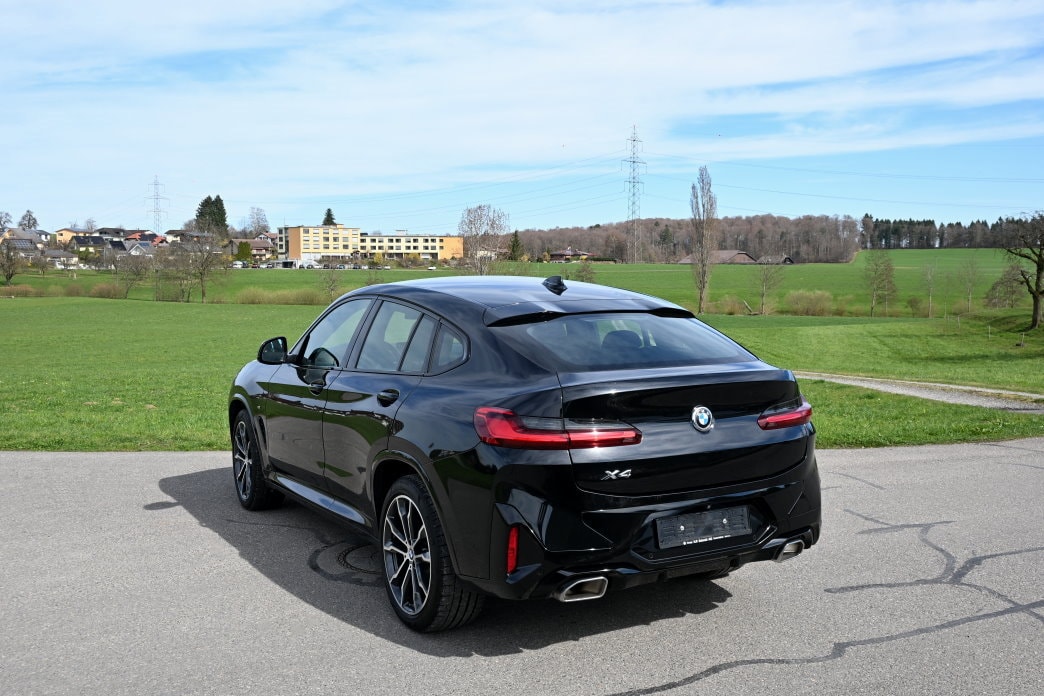 BMW X4 xDrive 48V 20d M Sport Steptronic Facelift-image-3