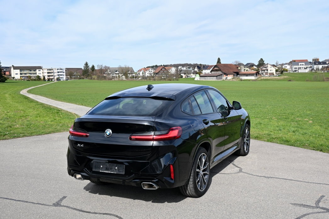 BMW X4 xDrive 48V 20d M Sport Steptronic Facelift-image-2