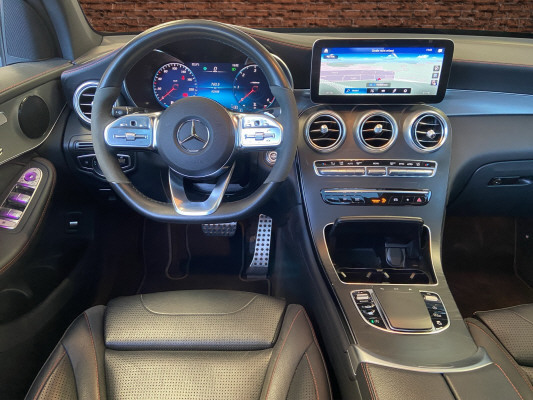 MERCEDES-BENZ GLC 300 d AMG Line 4Matic-image-10