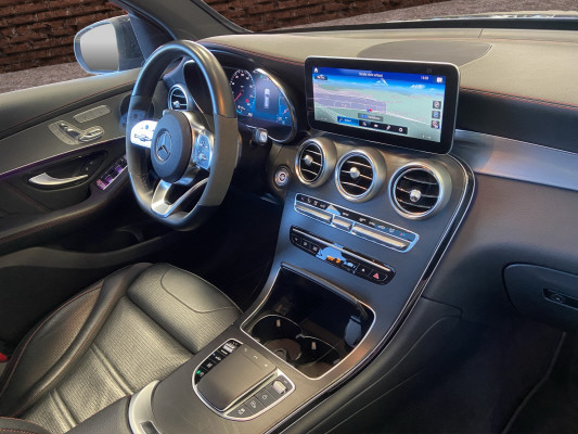 MERCEDES-BENZ GLC 300 d AMG Line 4Matic-image-14