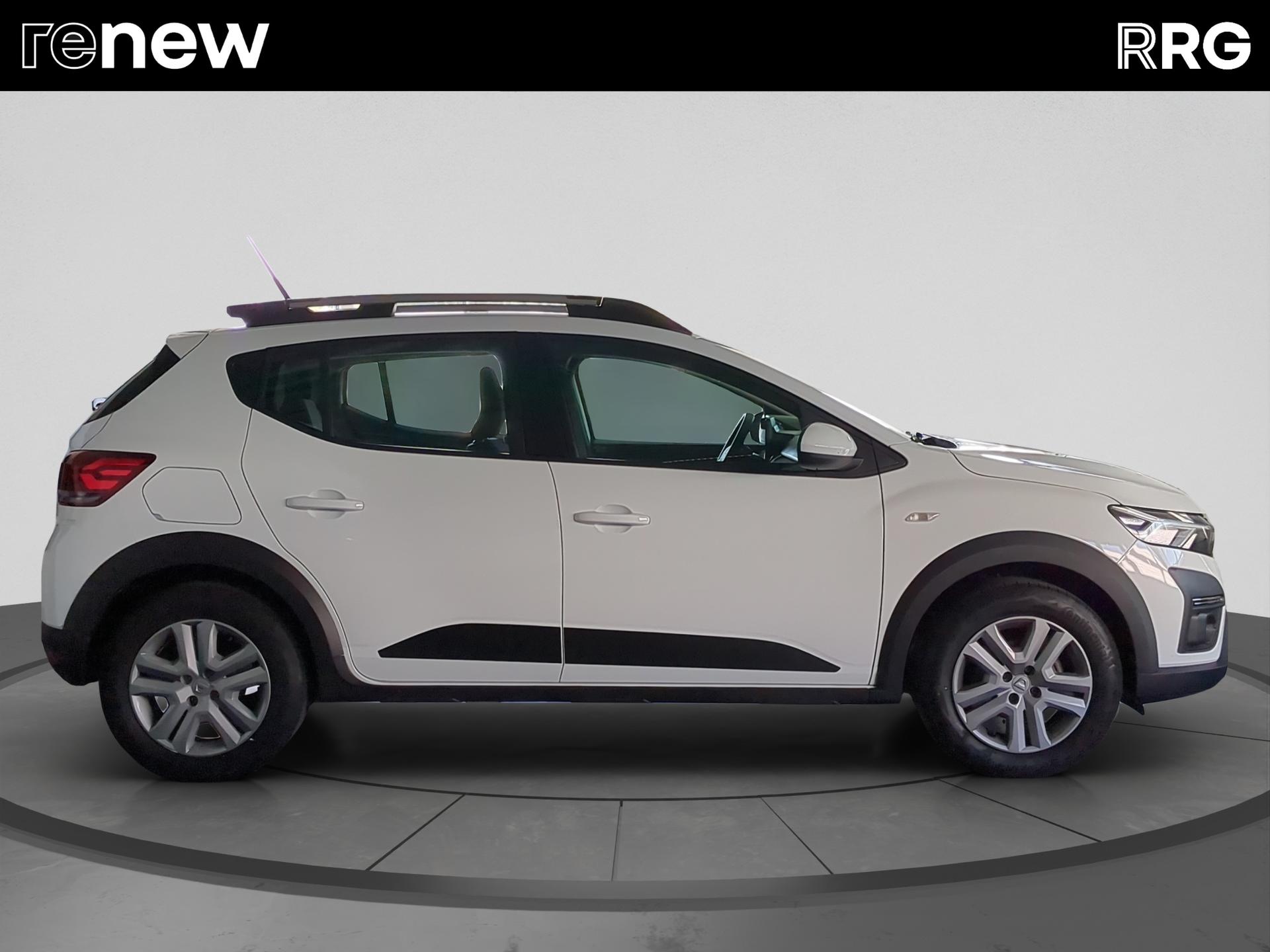 DACIA Sandero Stepway TCe 90 Comfort-image-1