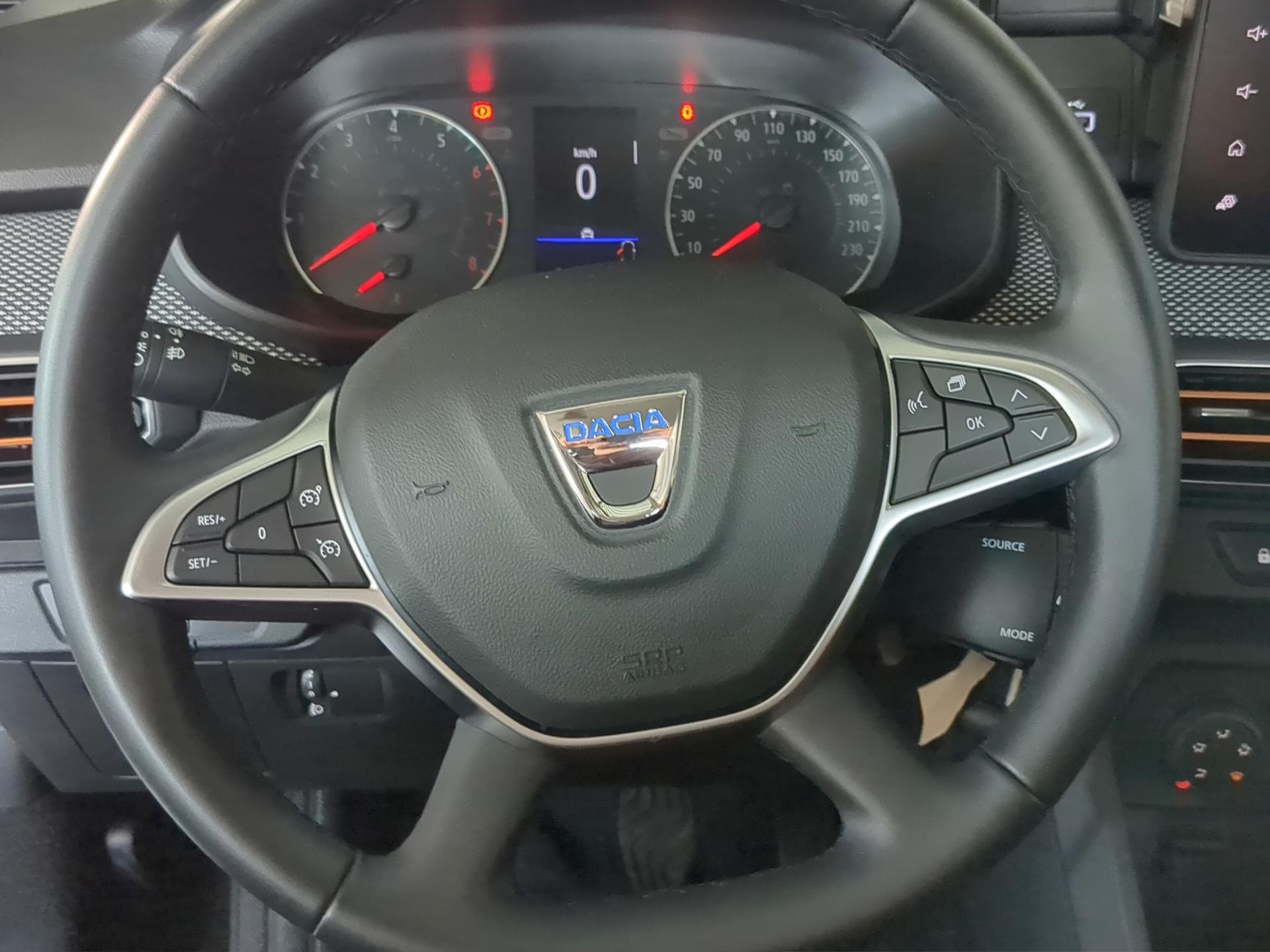 DACIA Sandero Stepway TCe 90 Comfort-image-9