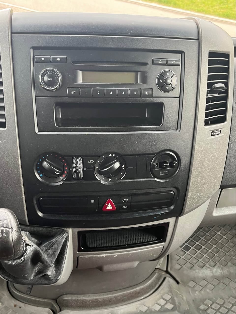 MERCEDES-BENZ Sprinter 315 CDI Lang-image-9