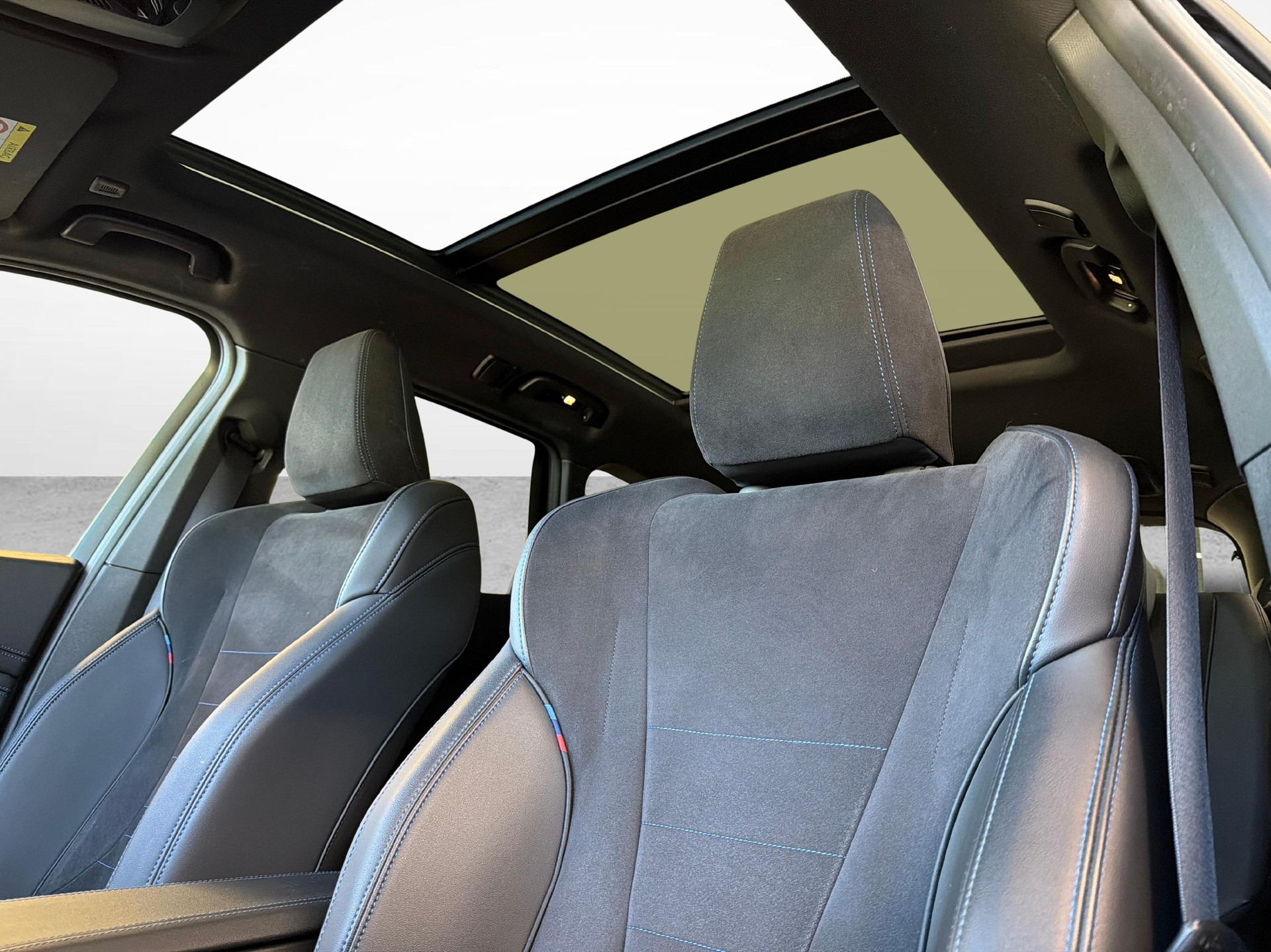 BMW X1 23d xDrive paddles-image-11