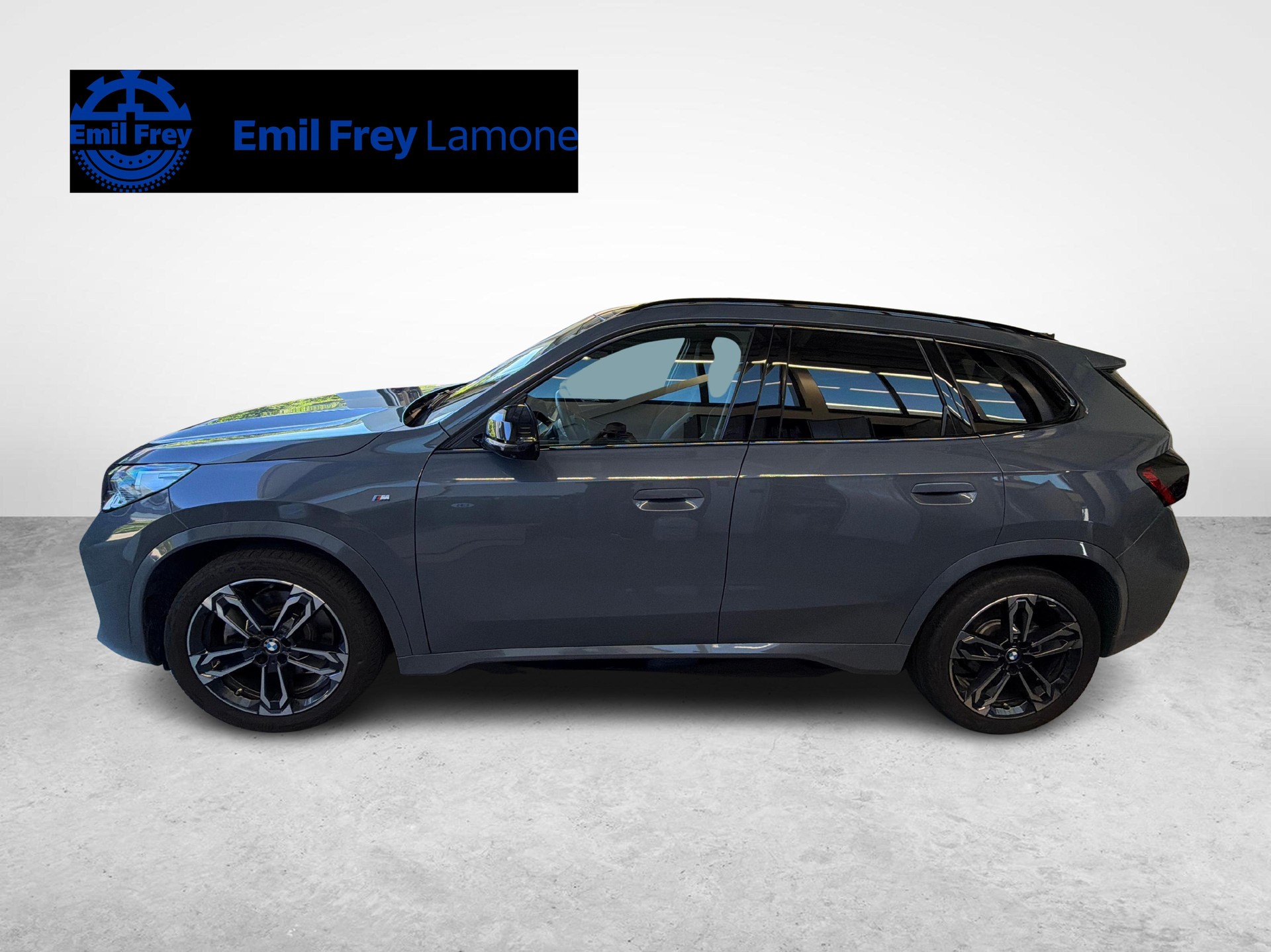 BMW X1 23d xDrive paddles-showroom-element-2
