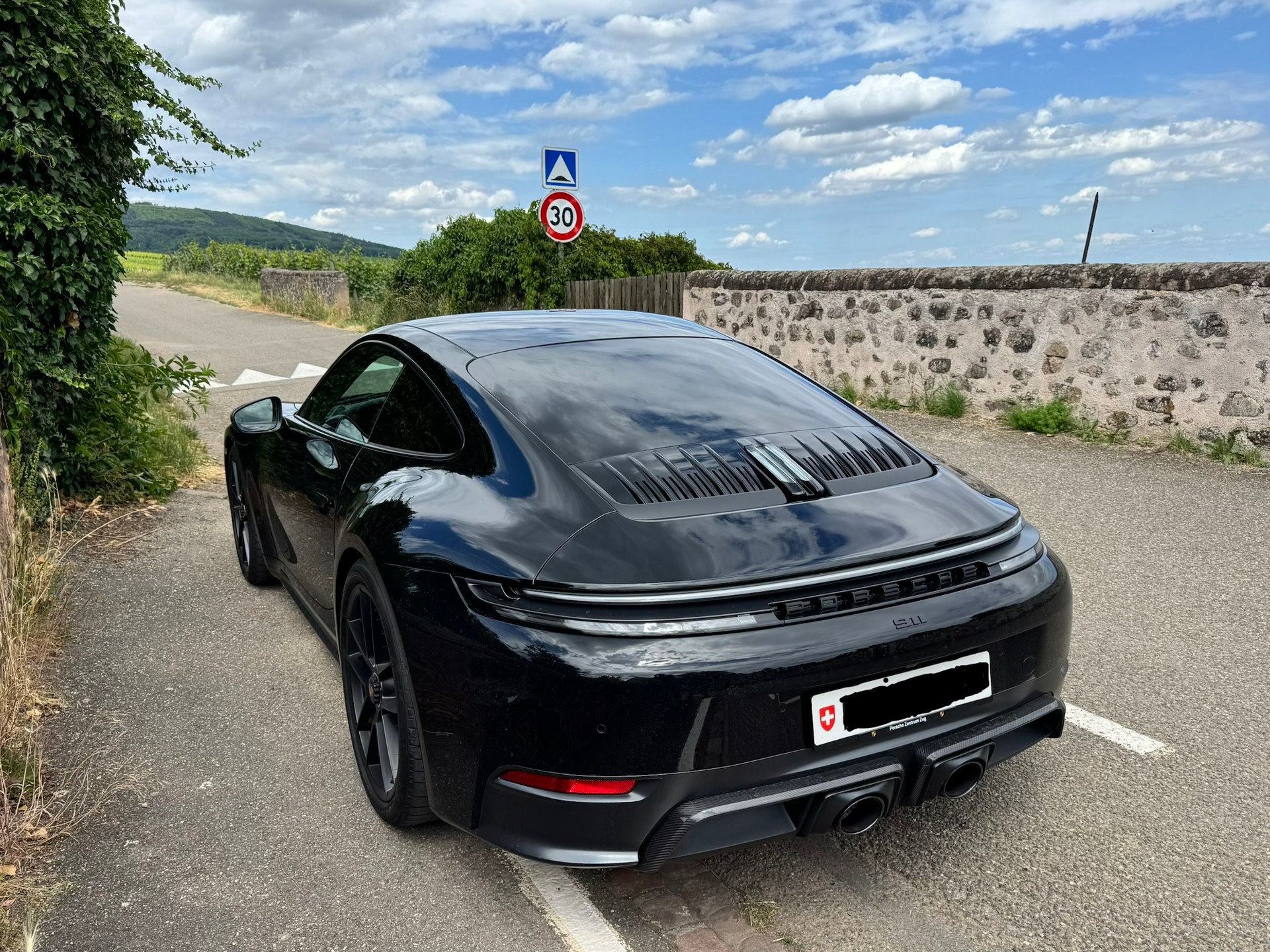 PORSCHE 3.6 Carrera 4 GTS PDK-image-1