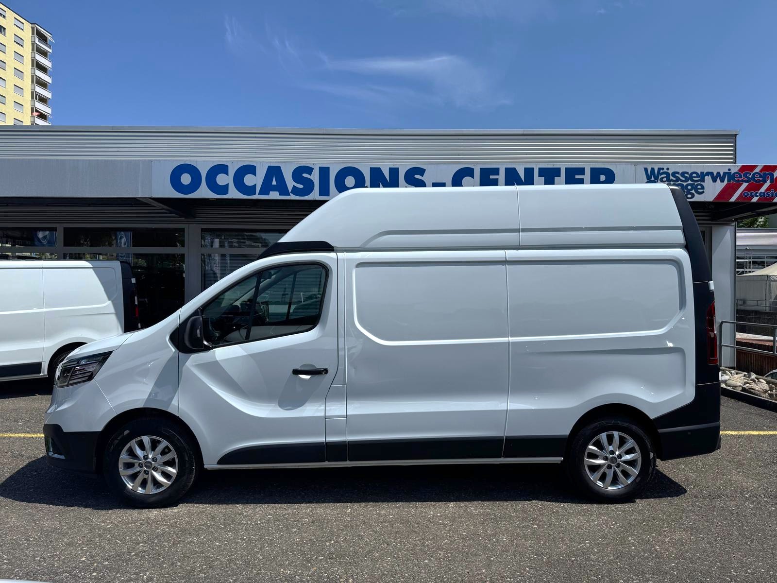 RENAULT Trafic 2.0 dCi 150 ADVANCE L2H2-image-12