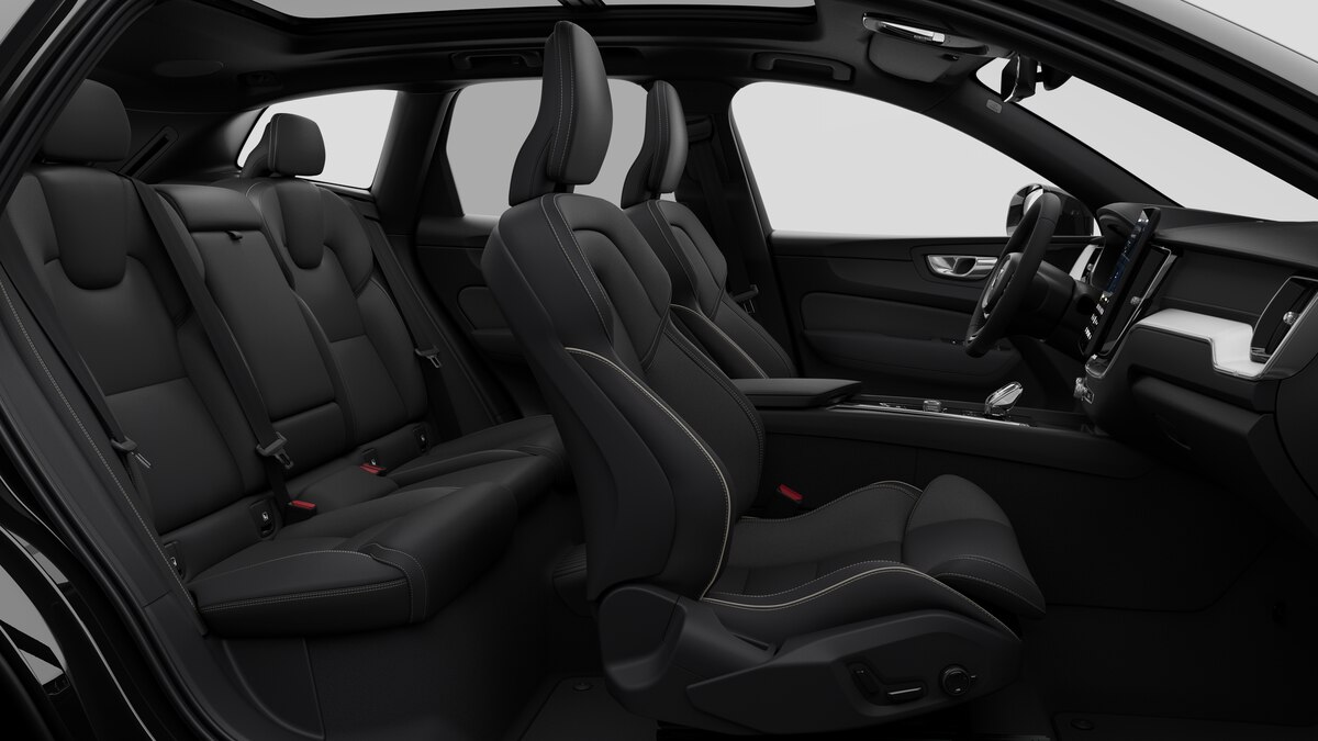 VOLVO XC60 2.0 T8 TE Black Edition eAWD-image-14