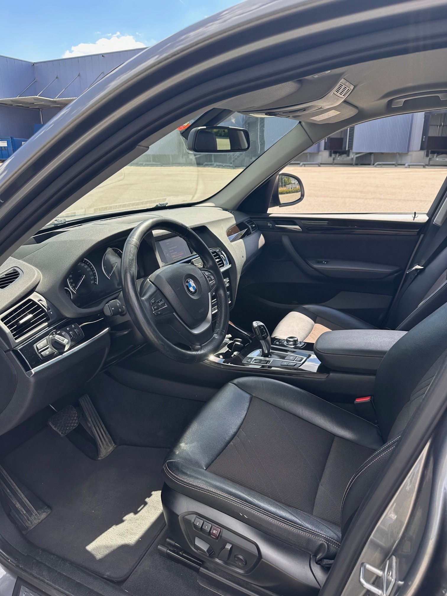 BMW 20d xDrive-image-5