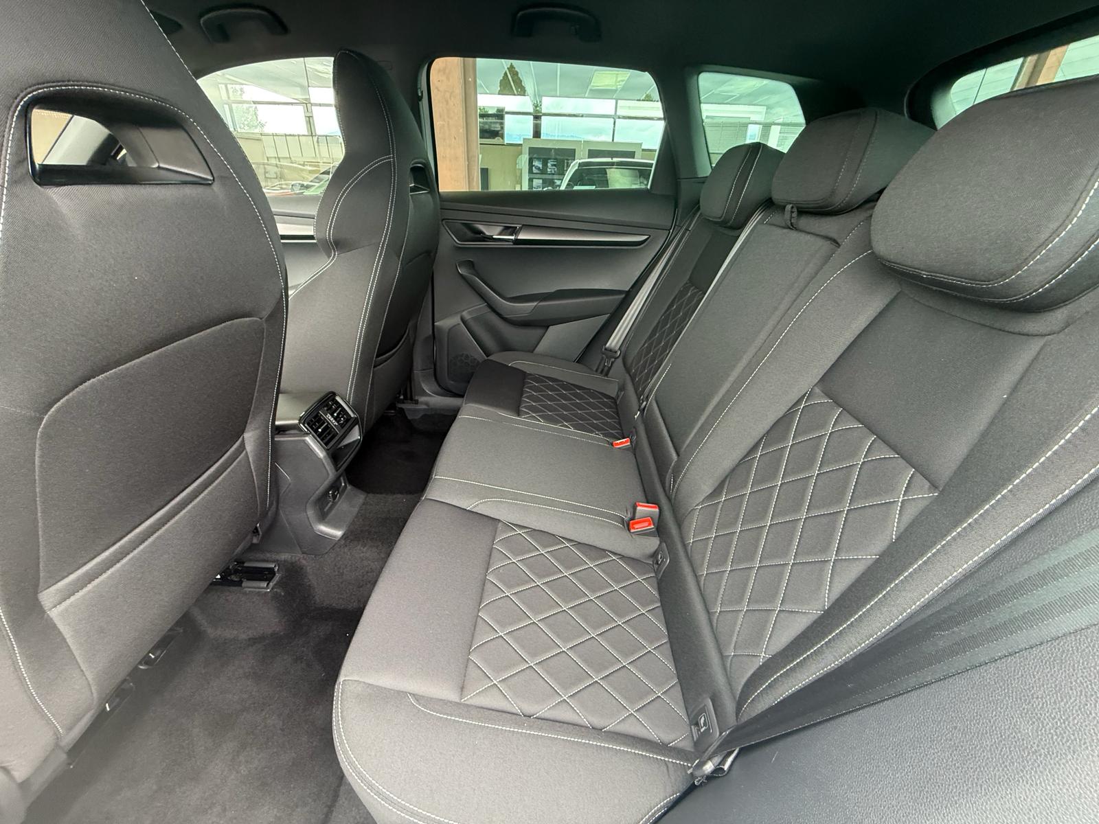 SKODA Karoq 1.5 TSI ACT SportLine DSG-image-7