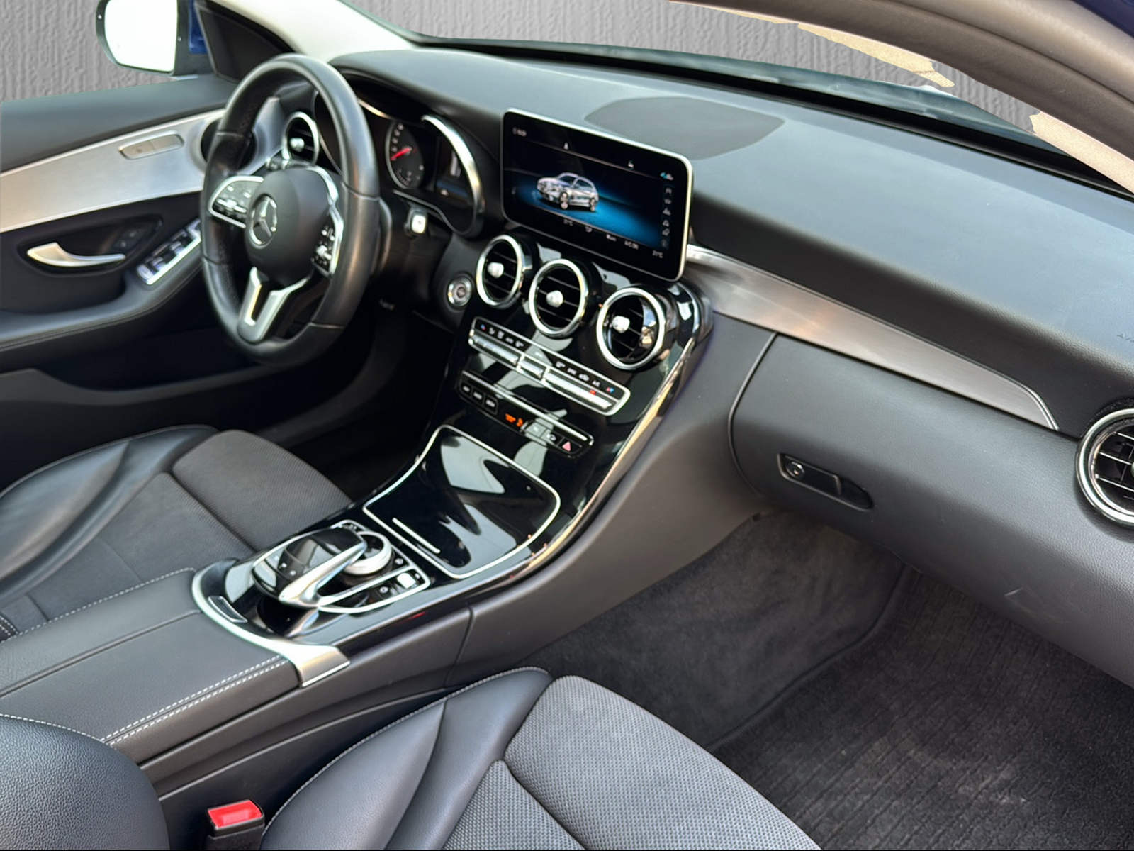 MERCEDES-BENZ C 180 T Avantgarde*Anhängerkupplung*Panorama-Schiebedach*-image-11