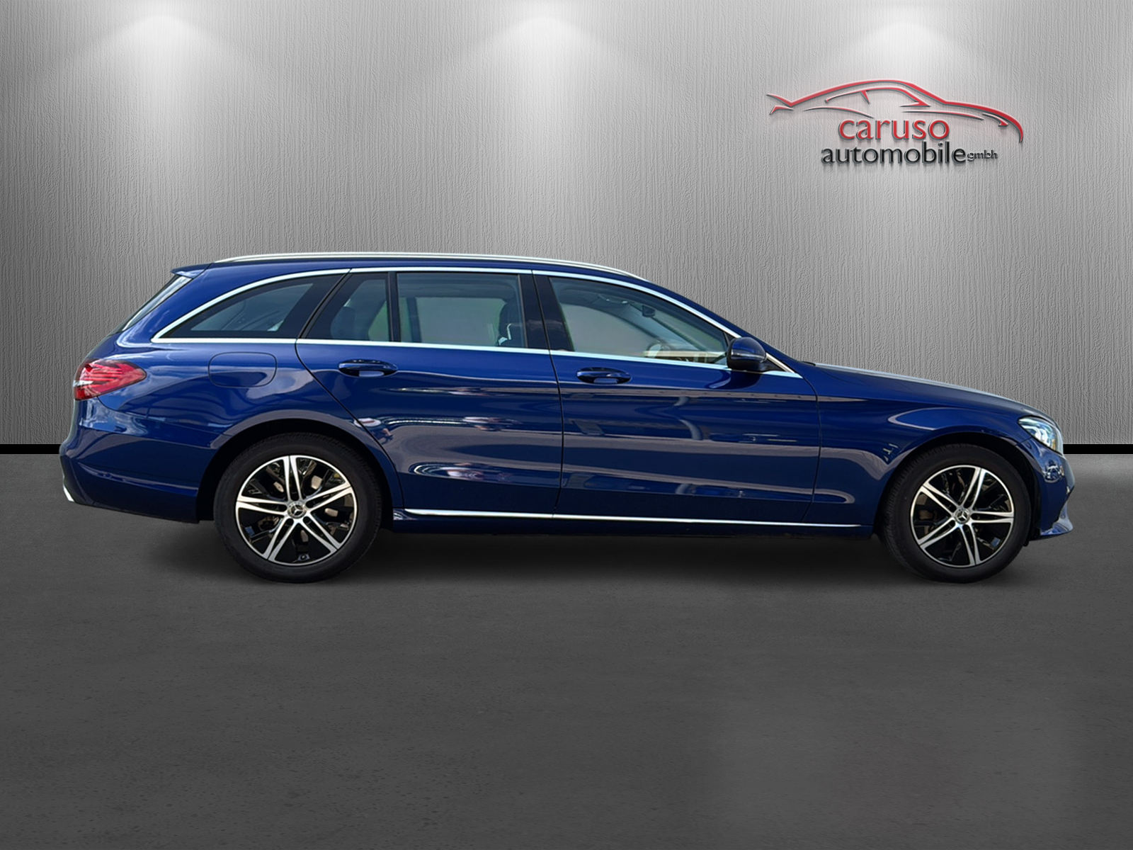 MERCEDES-BENZ C 180 T Avantgarde*Anhängerkupplung*Panorama-Schiebedach*-image-2