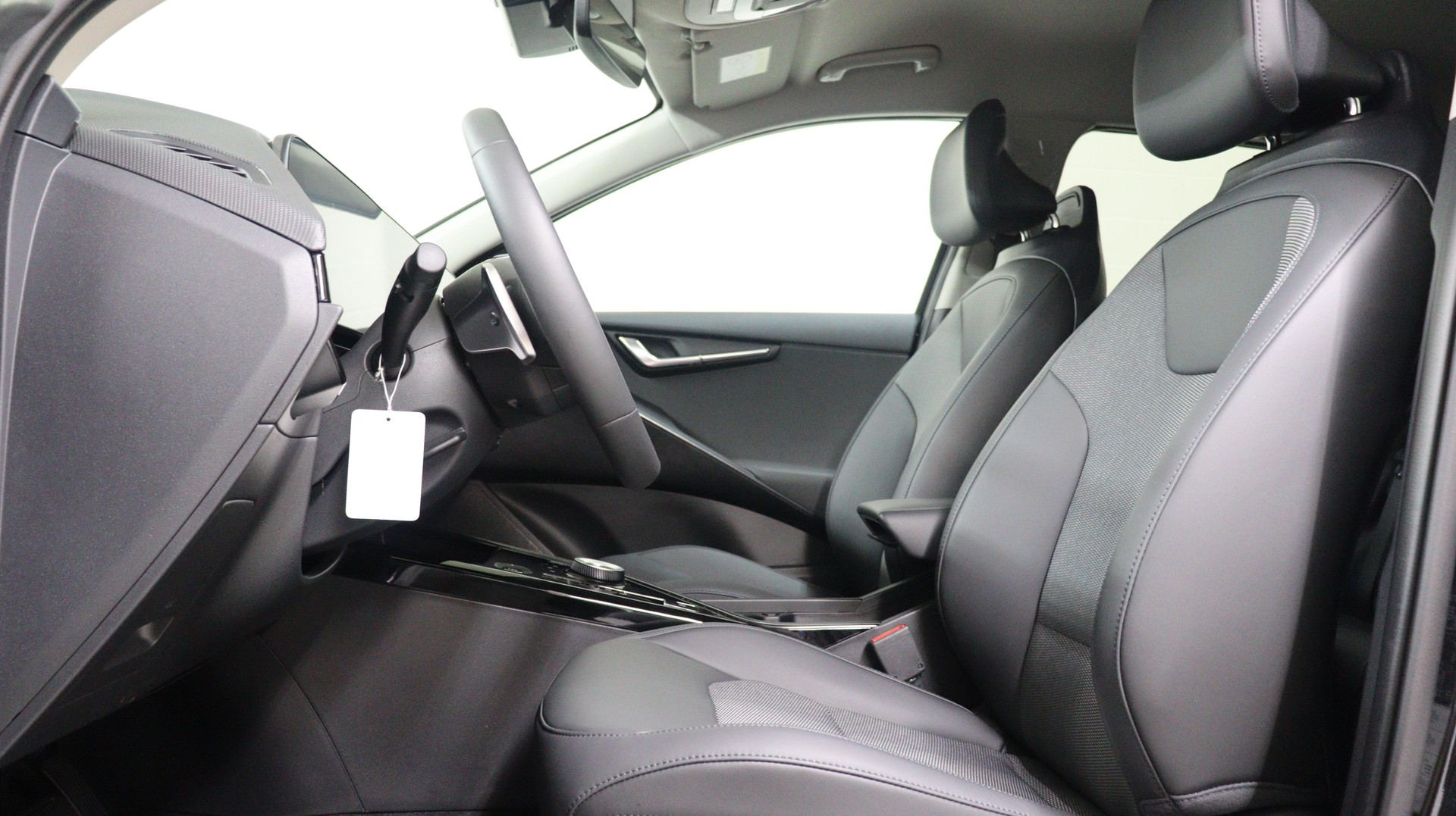 KIA Niro 1.6 GDi Hybrid Power Edition-image-2