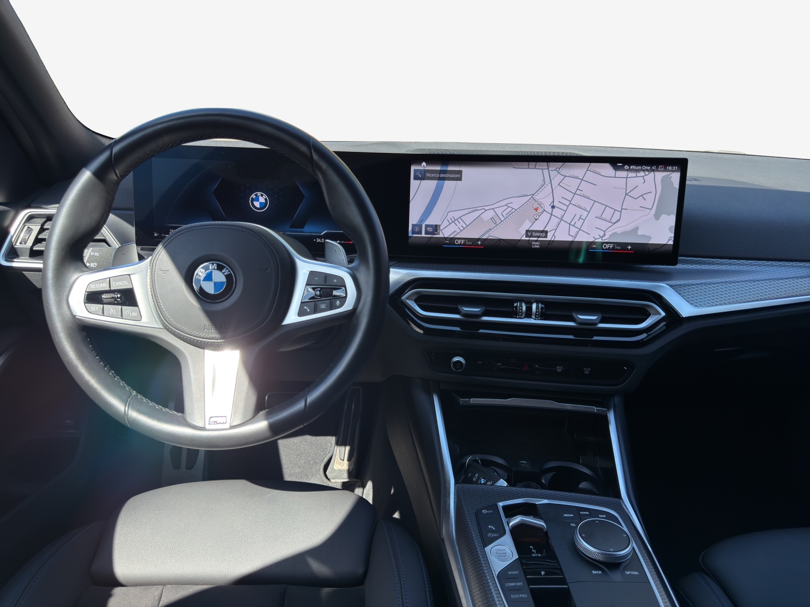 BMW 330i Touring xDrive Steptronic M Sport-image-8