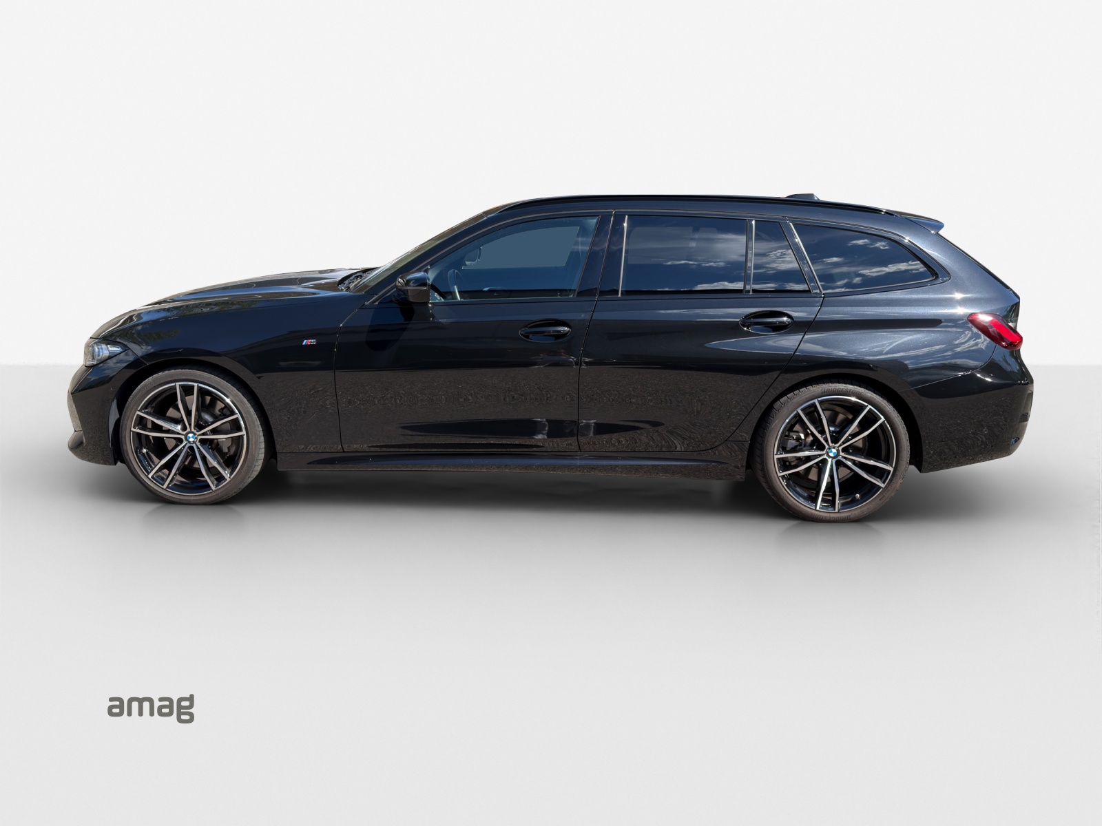 BMW 330i Touring xDrive Steptronic M Sport-showroom-element-1