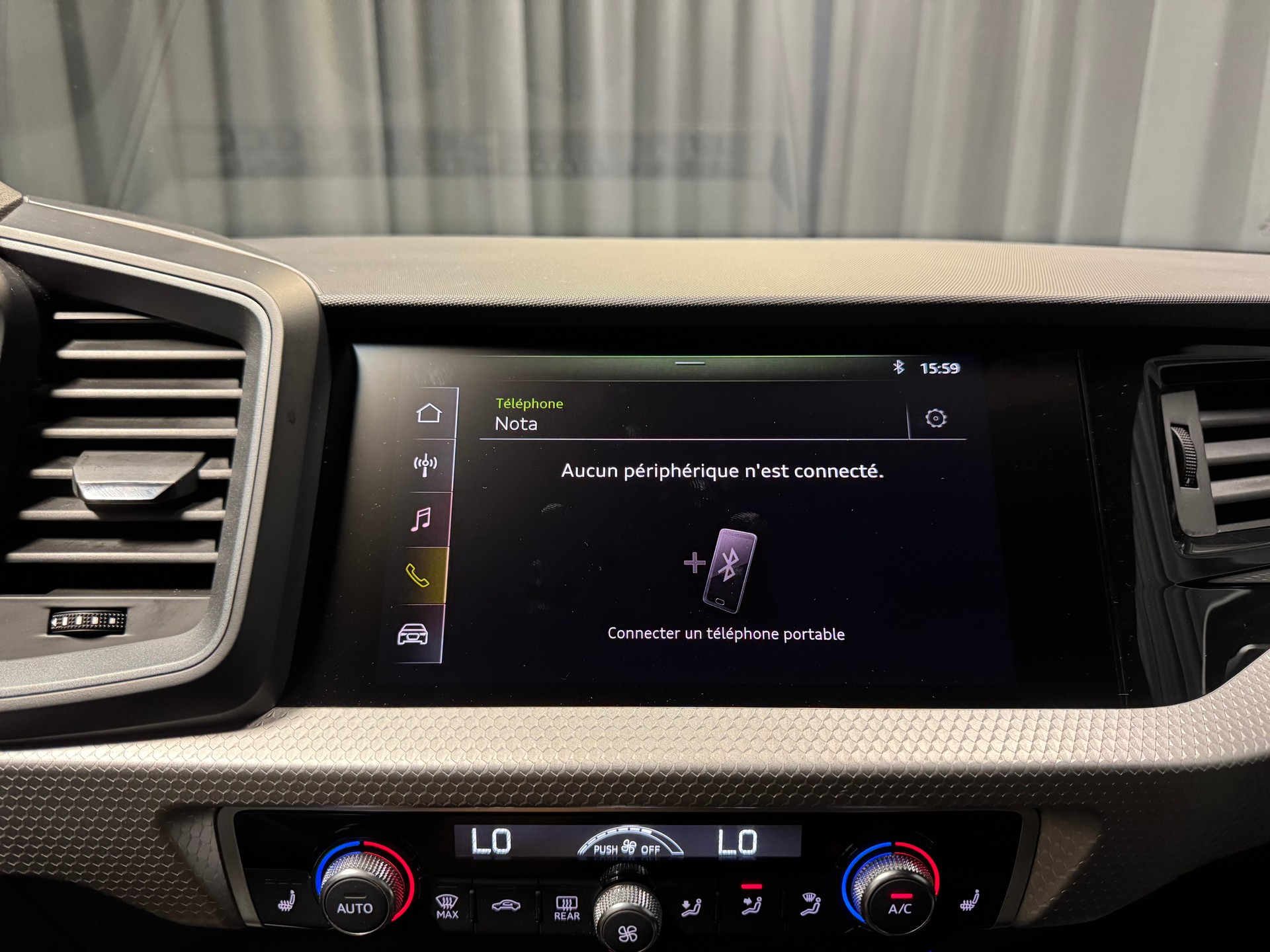 AUDI A1 Sportback 35 TFSI S Line S-tronic (27)-image-13