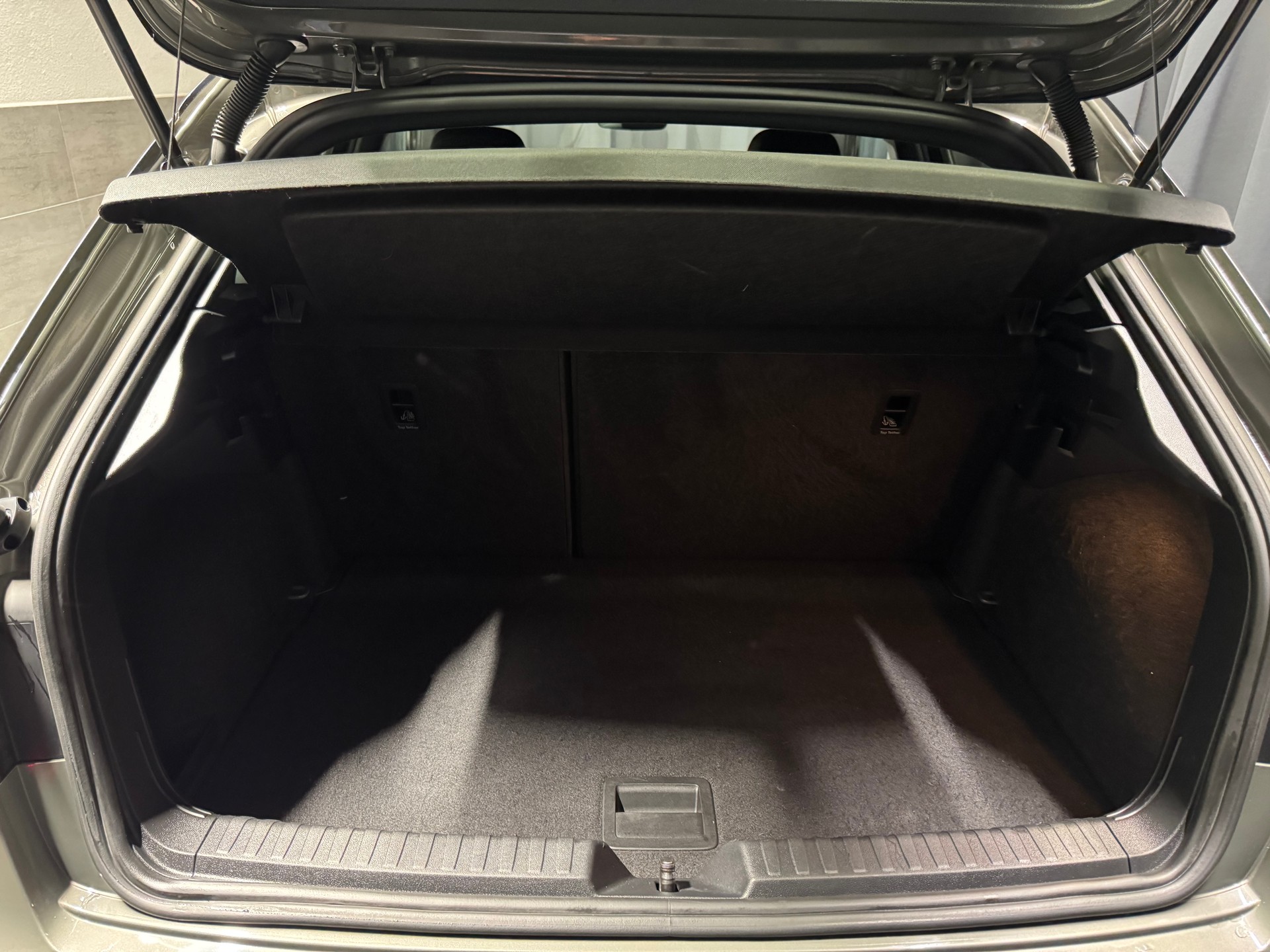 AUDI A1 Sportback 35 TFSI S Line S-tronic (27)-image-17