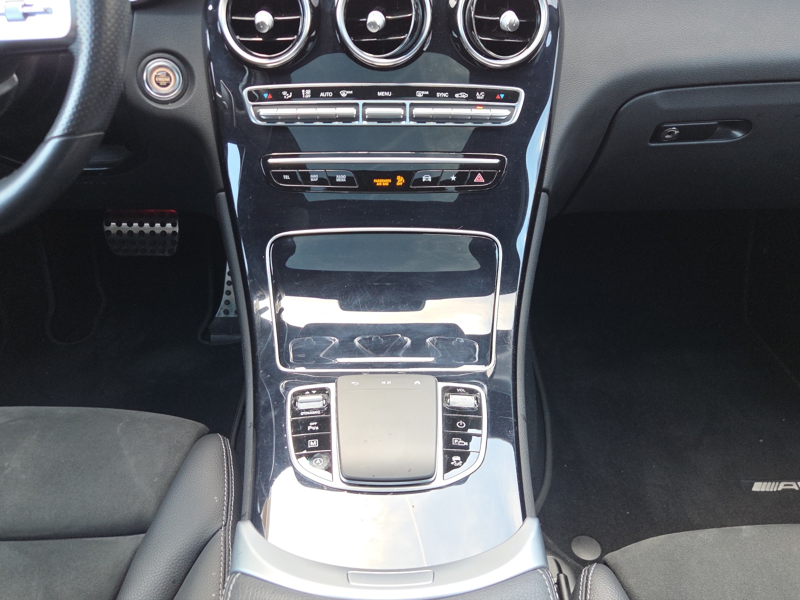 Image MERCEDES-BENZ GLC-200 GLC 200 AMG Line 4Matic 9G-Tronic