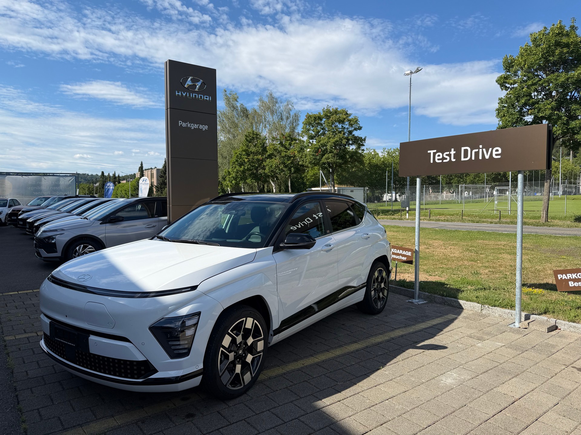 HYUNDAI Kona EV 65.4 kWh Vertex-image-0