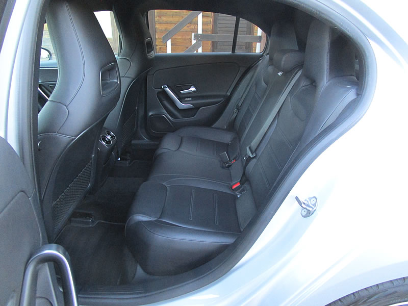 MERCEDES-BENZ A 180 Progressive 7G-DCT-image-7