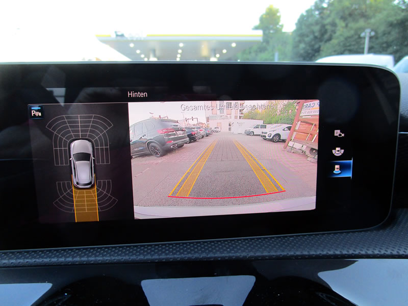 MERCEDES-BENZ A 180 Progressive 7G-DCT-image-18