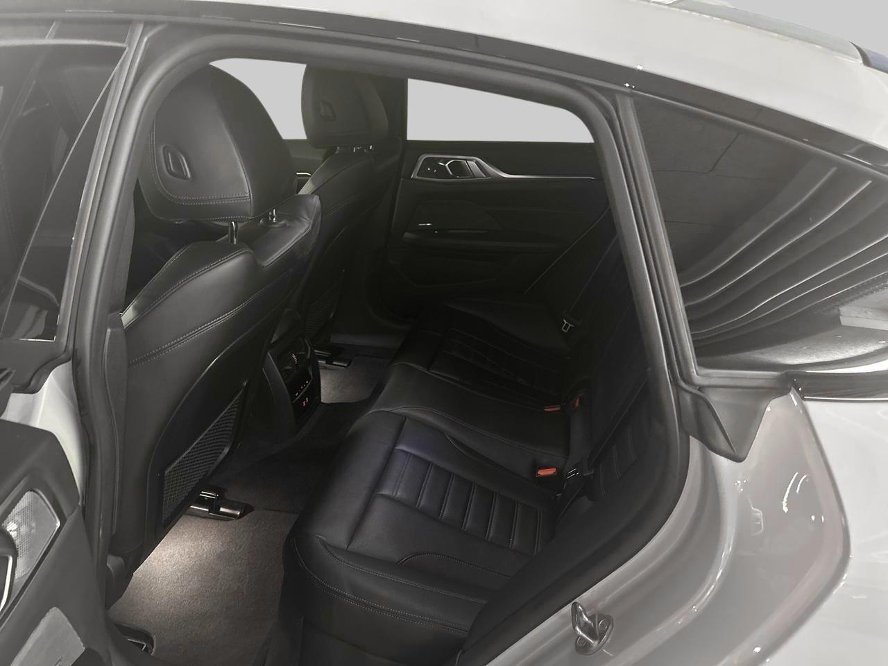 BMW i4 M50-image-15