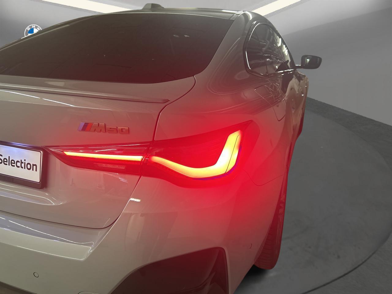 BMW i4 M50-image-9