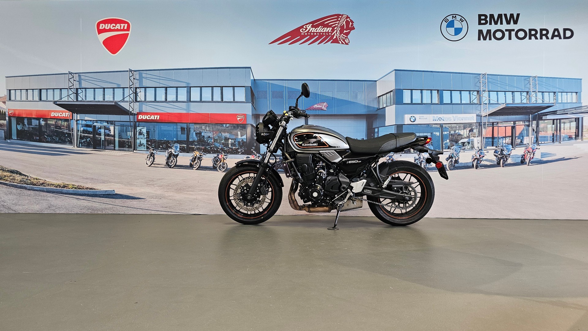 KAWASAKI Z 650 RS (35kW)-showroom-element-3