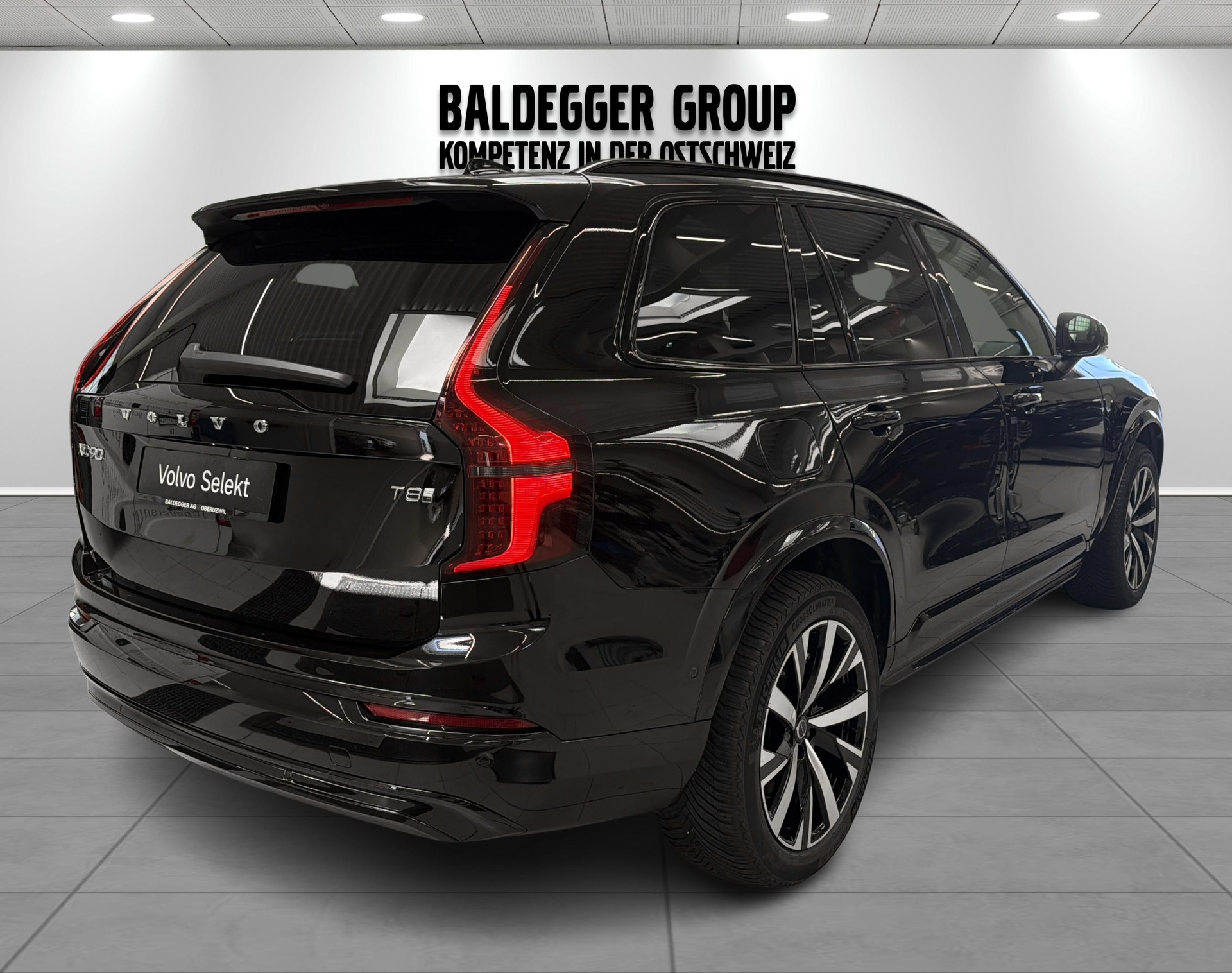 VOLVO XC90 2.0 T8 TE Plus Dark eAWD-image-2