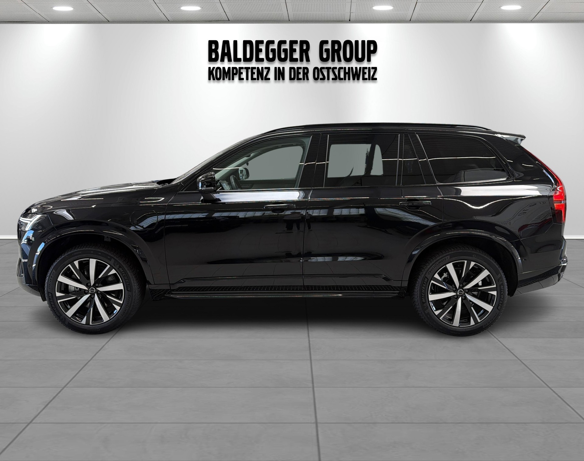 VOLVO XC90 2.0 T8 TE Plus Dark eAWD-image-1