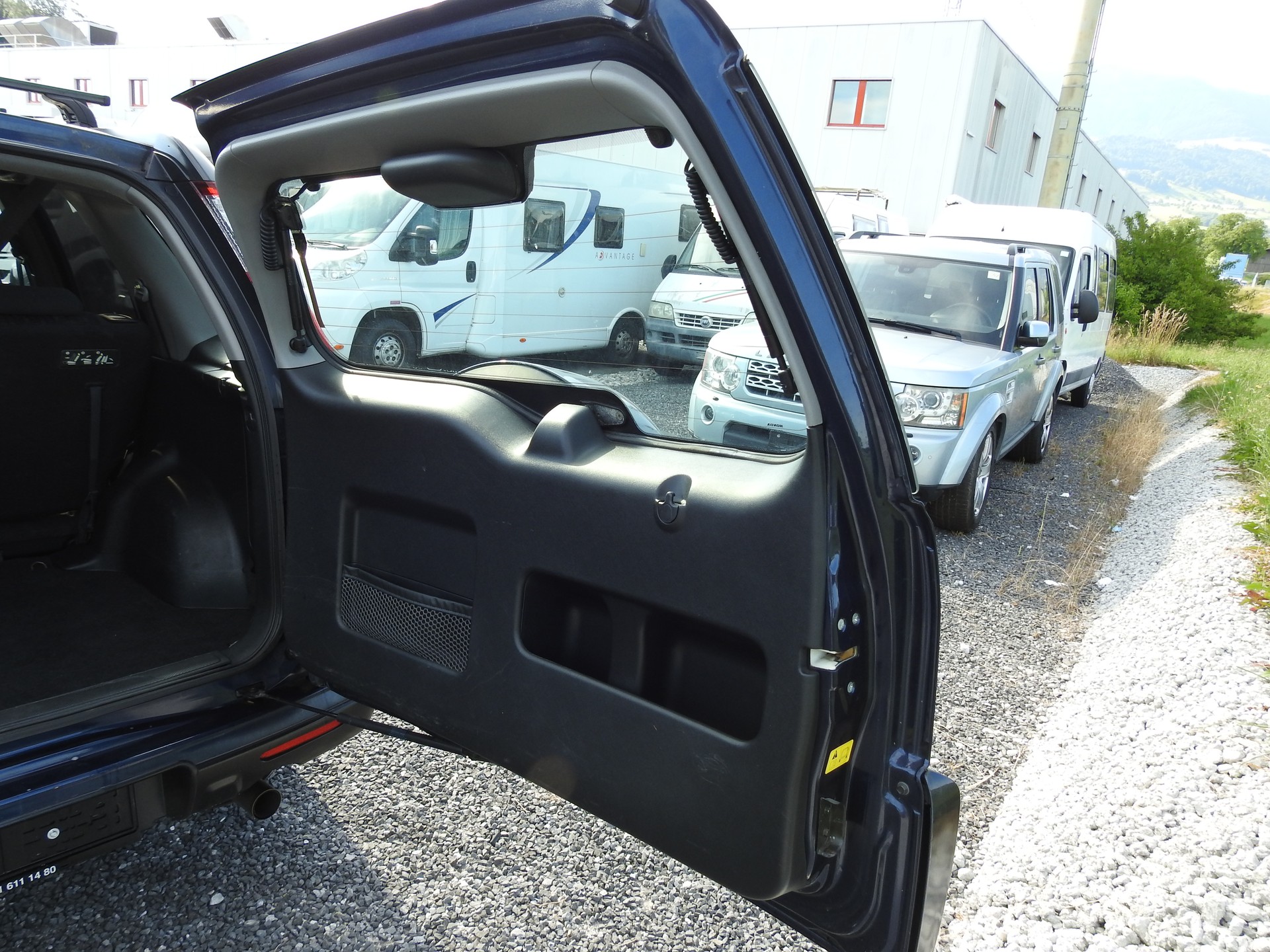 HONDA CR-V 2.0 4WD LS Adventure-image-12