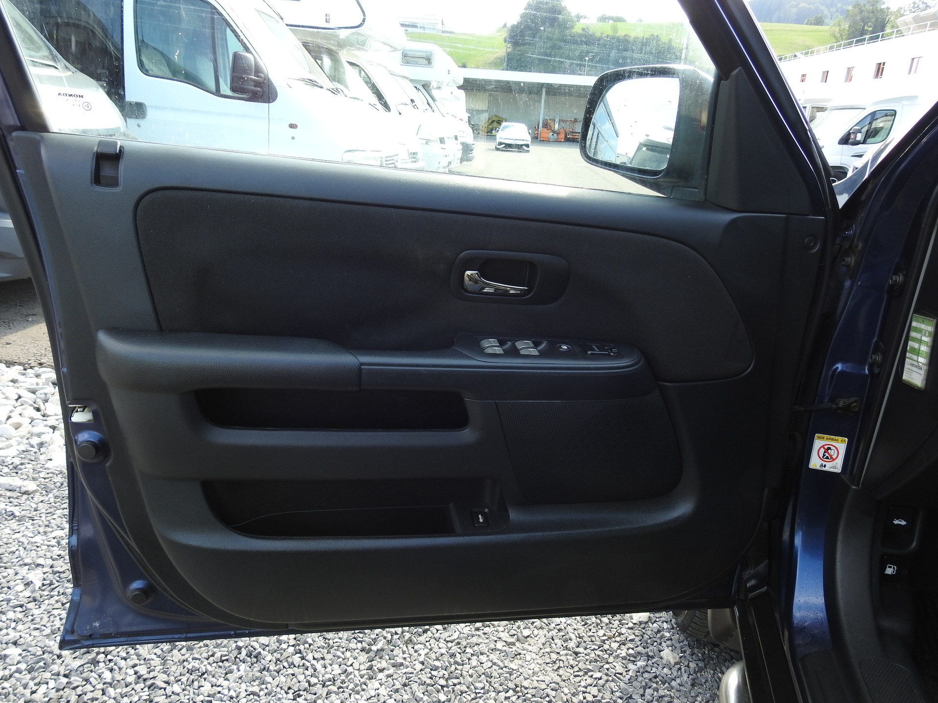 HONDA CR-V 2.0 4WD LS Adventure-image-13
