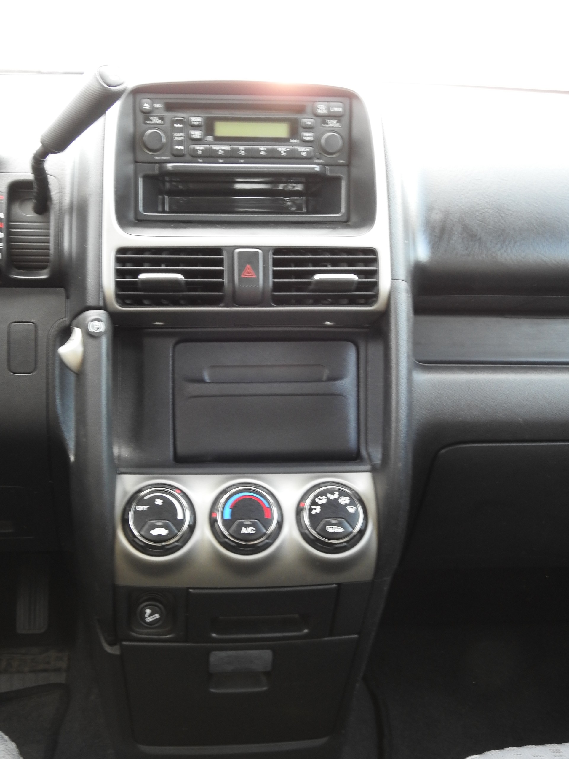 HONDA CR-V 2.0 4WD LS Adventure-image-19