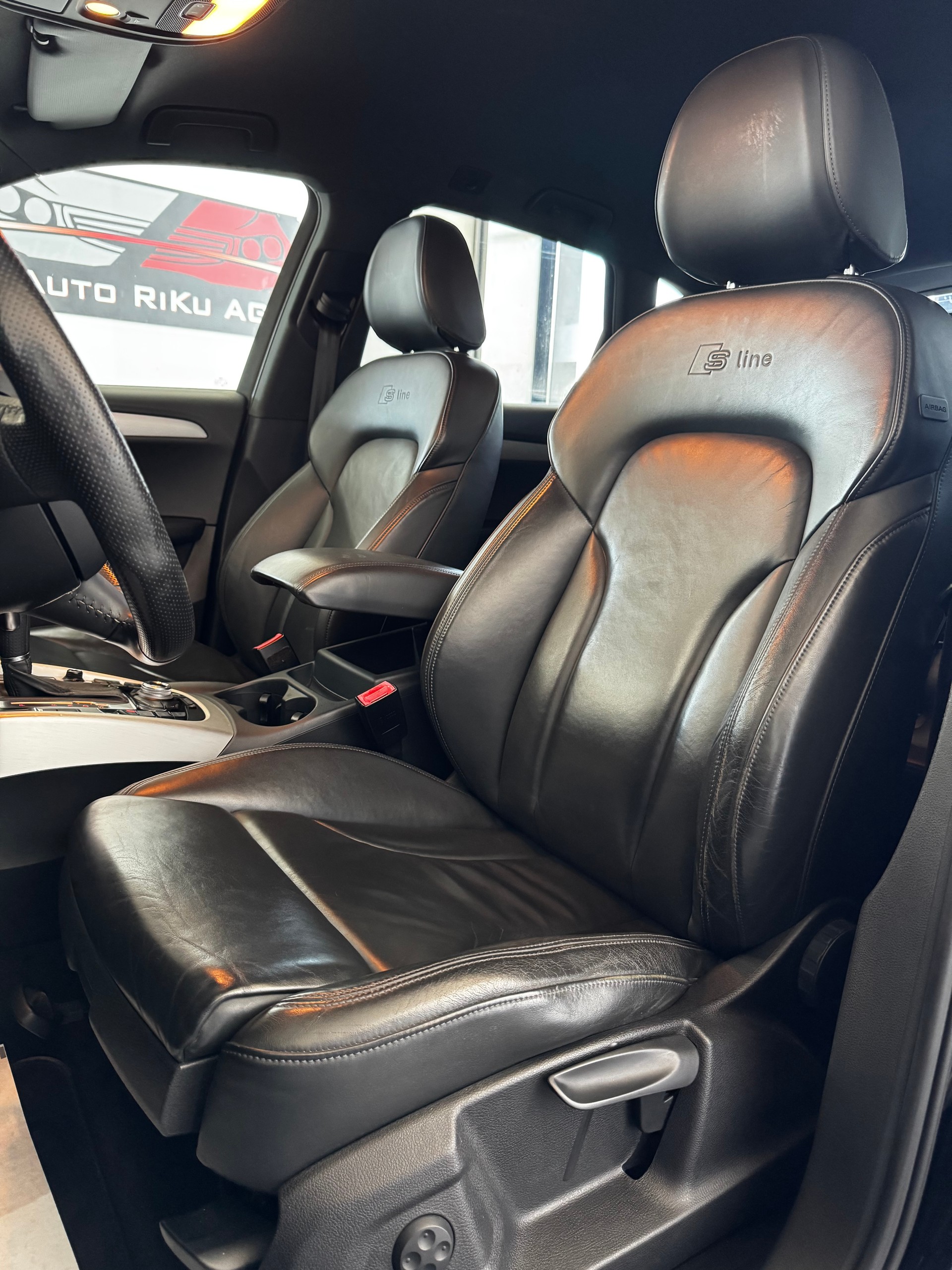 AUDI Q5 3.0 TDI quattro S-tronic-image-13