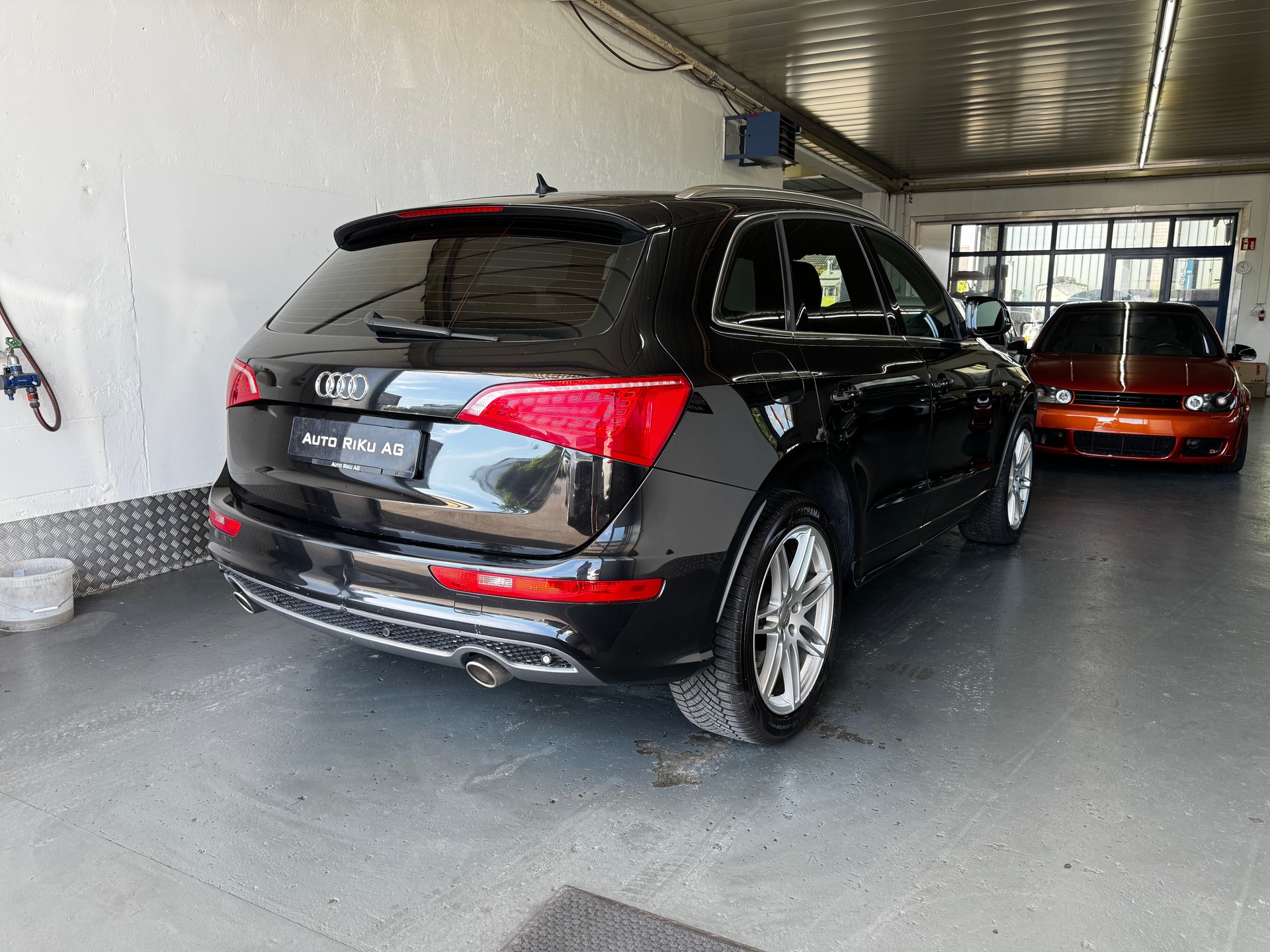 AUDI Q5 3.0 TDI quattro S-tronic-image-8