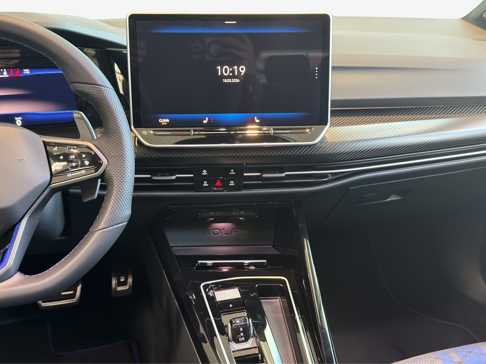 VW Golf 2.0 TSI R DSG 4 Motion-image-10