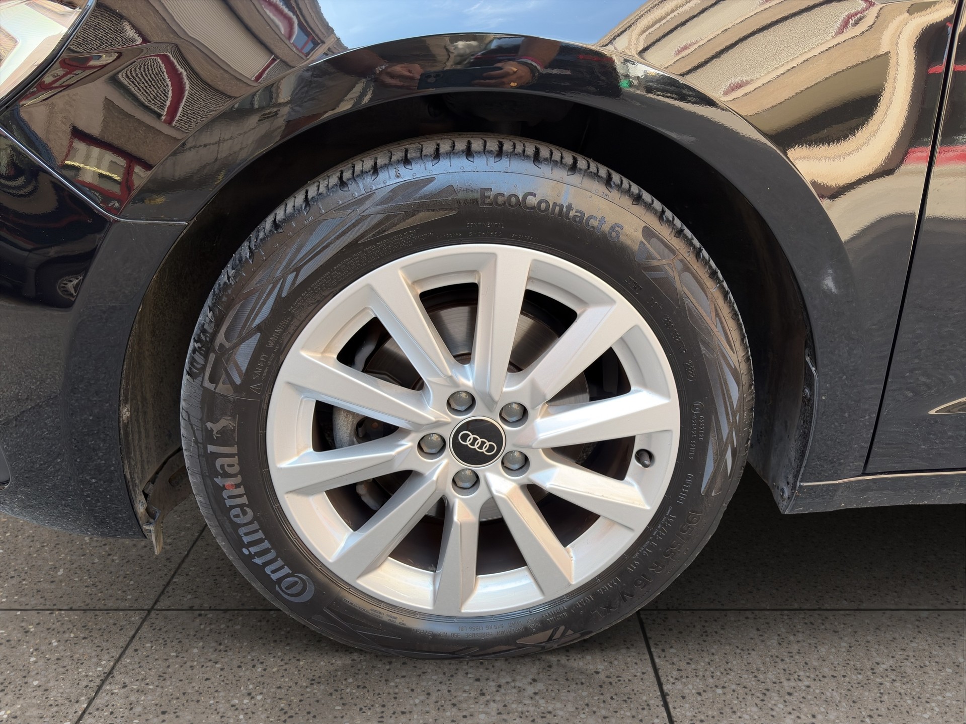 AUDI A1 Sportback 30 TFSI Attraction S-tronic-image-8