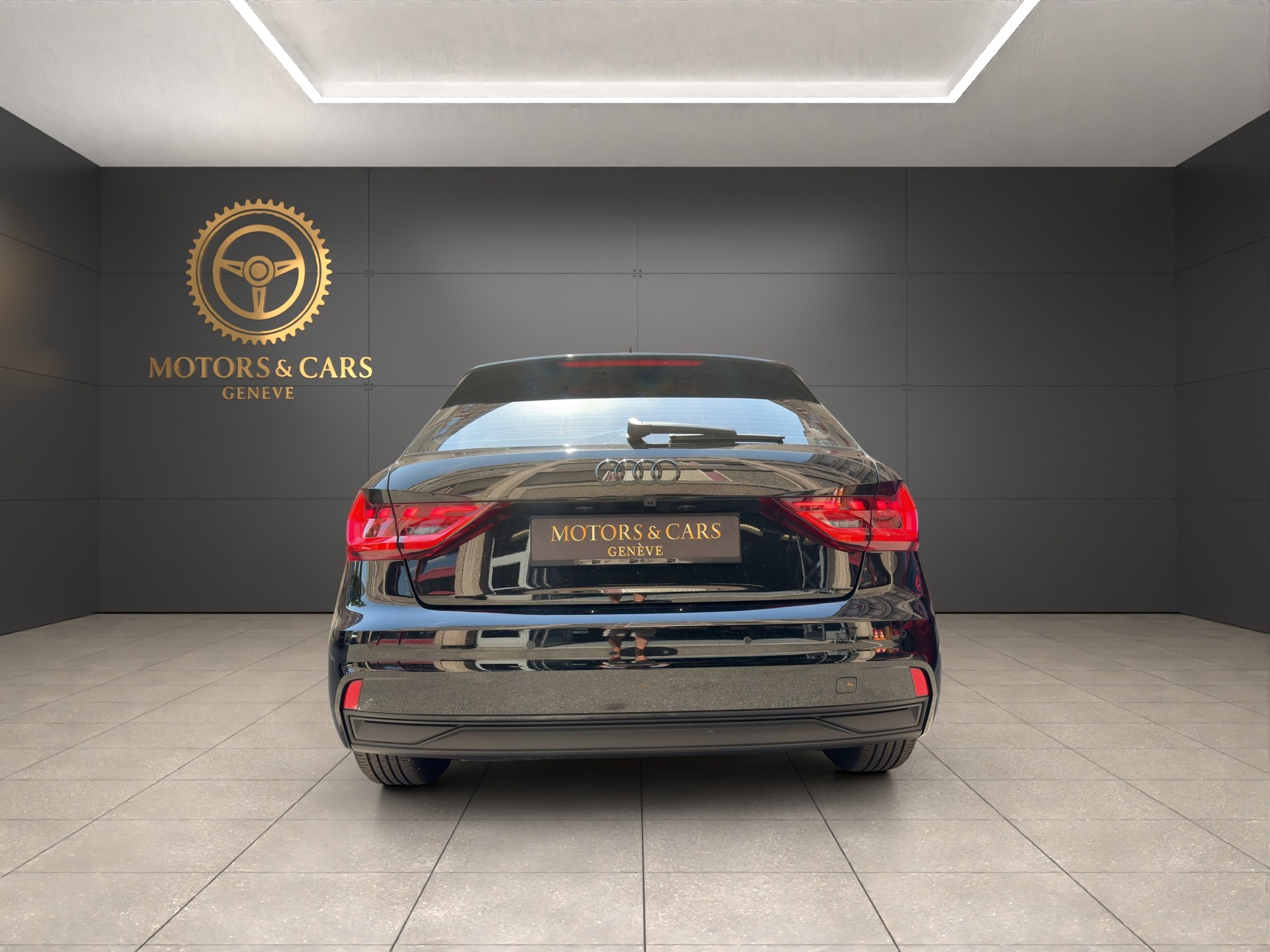 AUDI A1 Sportback 30 TFSI Attraction S-tronic-image-3