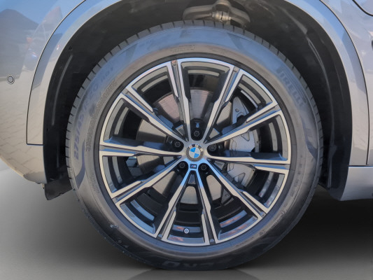 BMW X5 xDr 50e M Sport-image-12