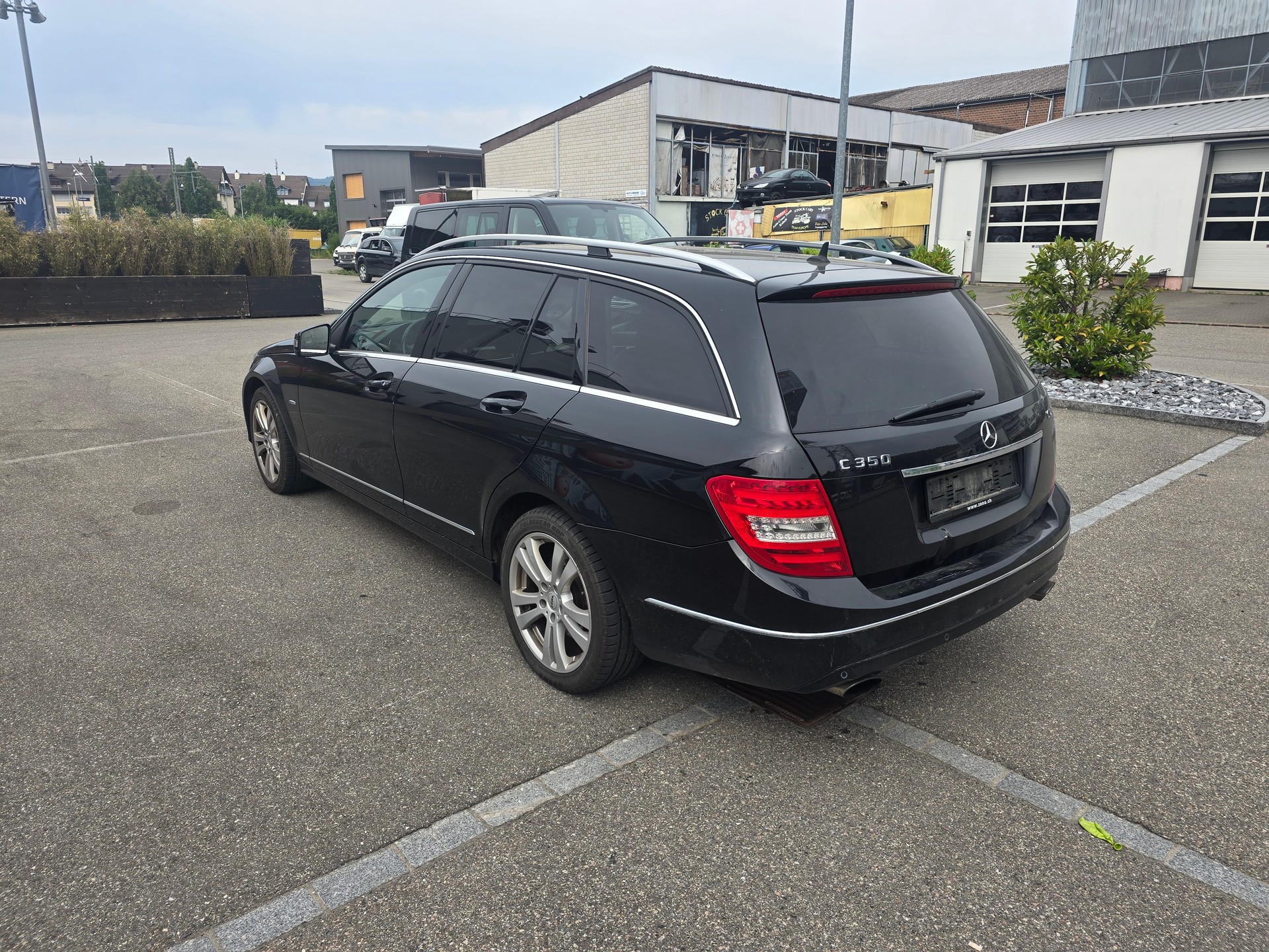 MERCEDES-BENZ C 350 Avantgarde 4Matic 7G-Tronic-image-3