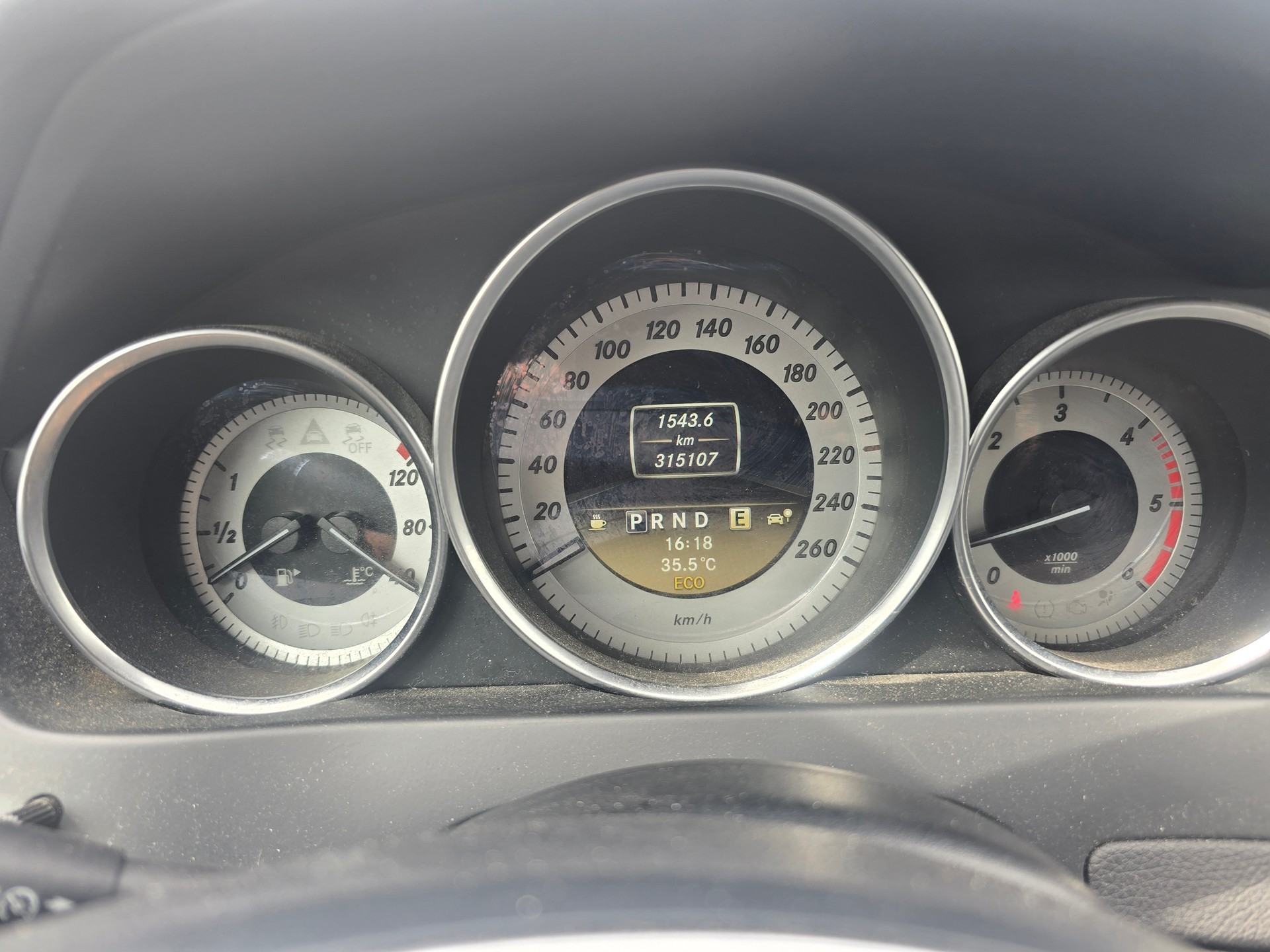MERCEDES-BENZ C 350 Avantgarde 4Matic 7G-Tronic-image-10