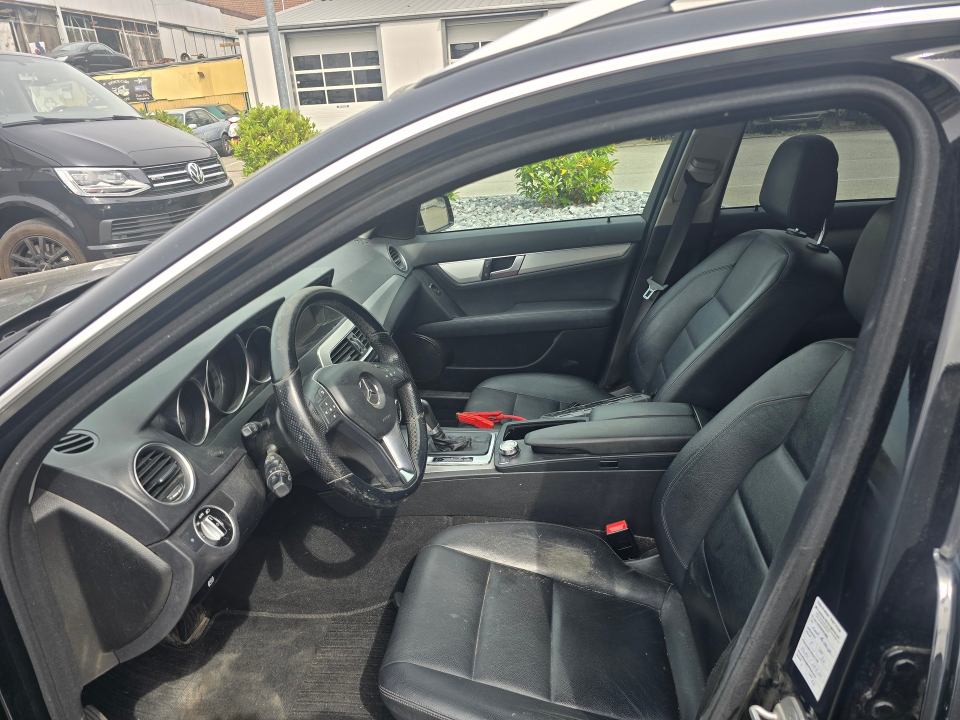 MERCEDES-BENZ C 350 Avantgarde 4Matic 7G-Tronic-image-7