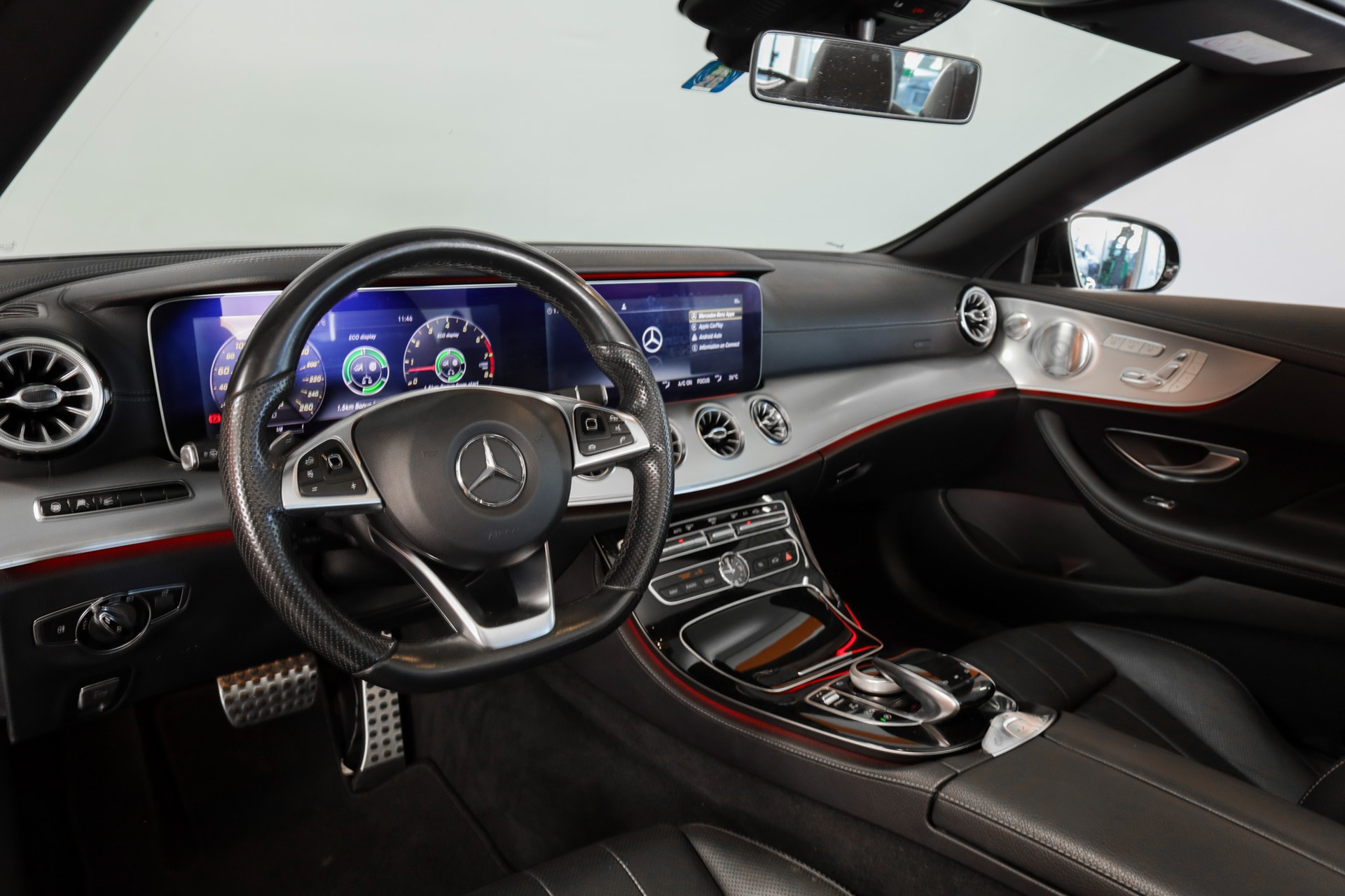 MERCEDES-BENZ E 400 Cabriolet AMG Line 4 Matic 9G-Tronic-image-18