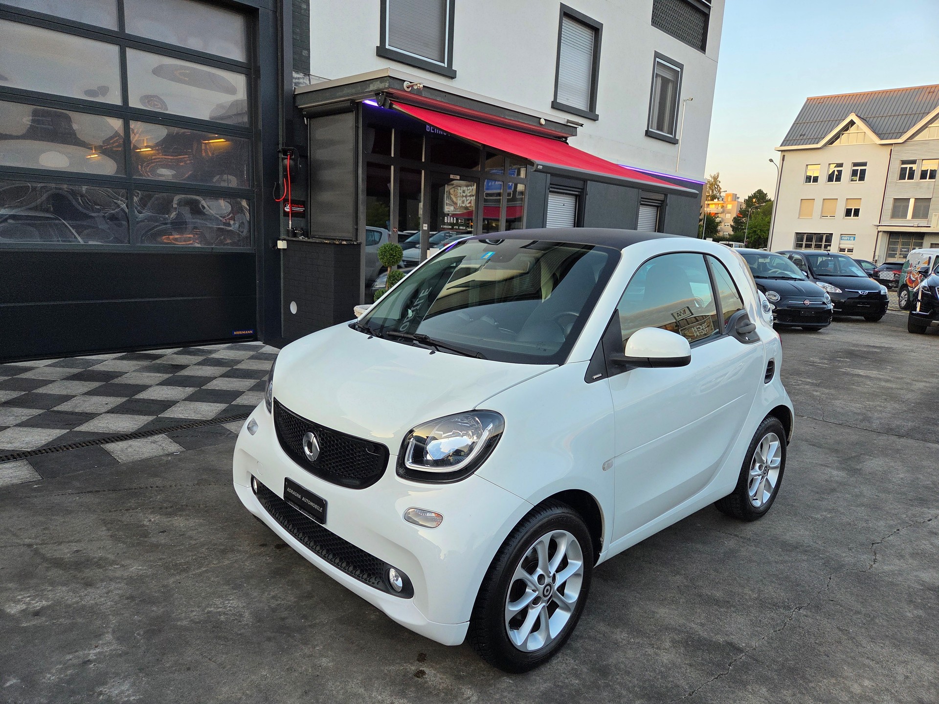 SMART fortwo passion twinmatic-showroom-element-2