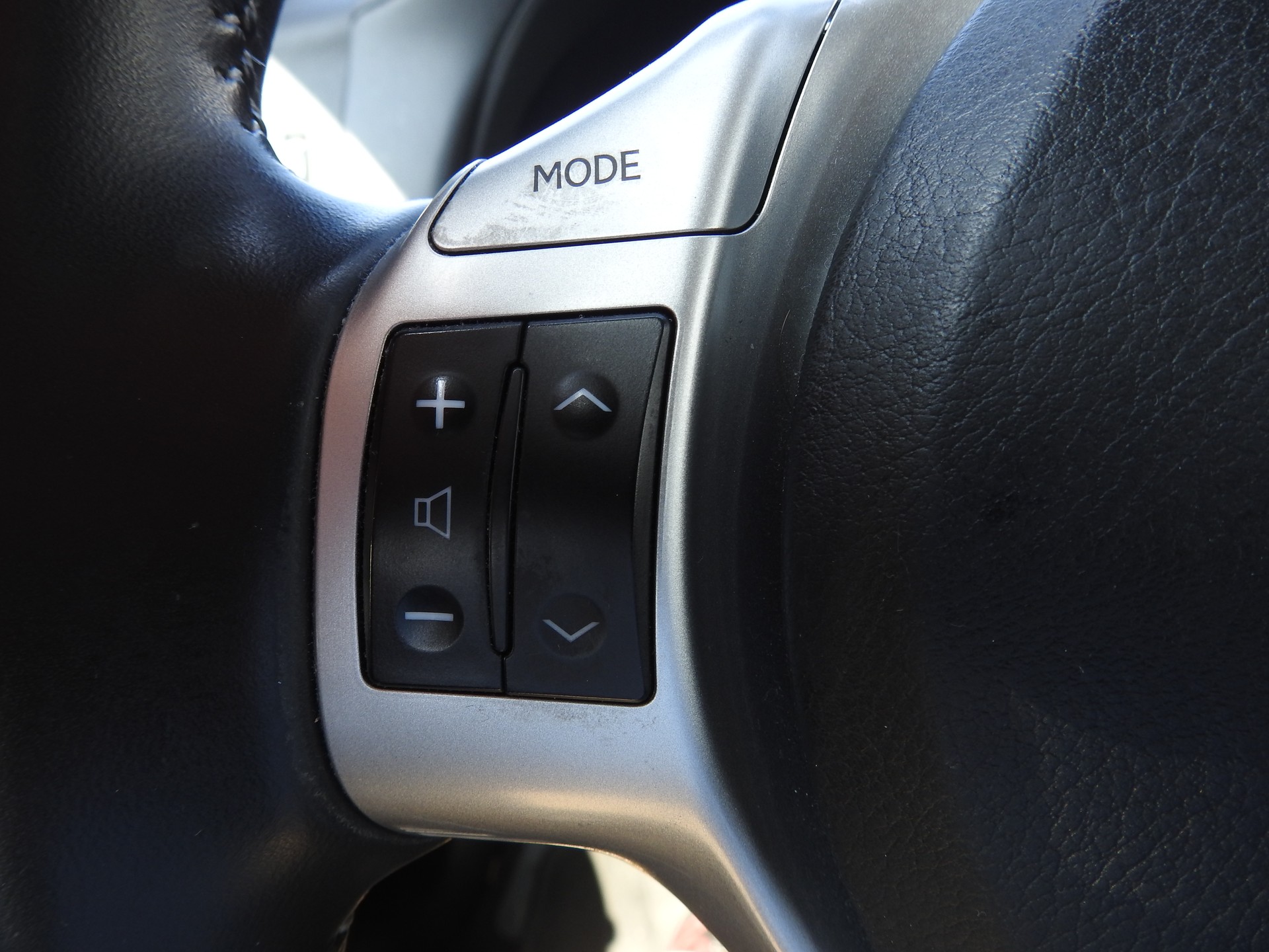 LEXUS CT 200h 1.8 comfort CVT-image-25