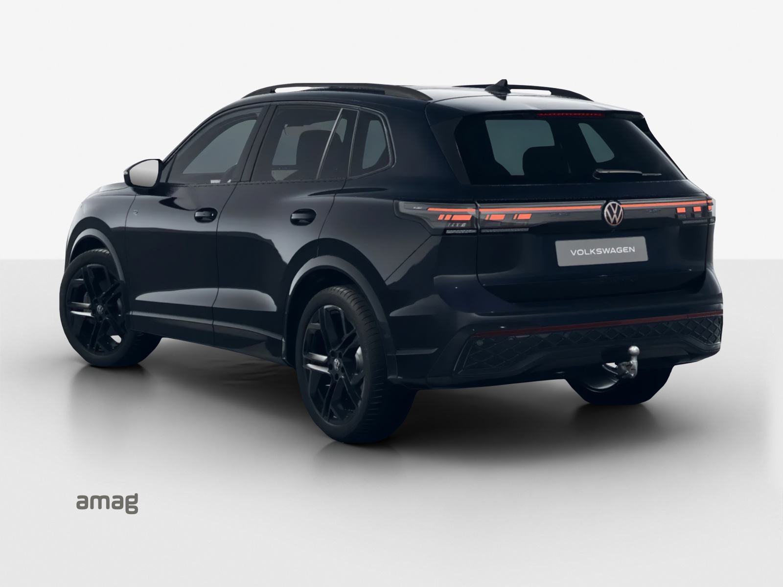VW Tiguan 2.0 TDI SCR R-Line 4Motion DSG-image-2
