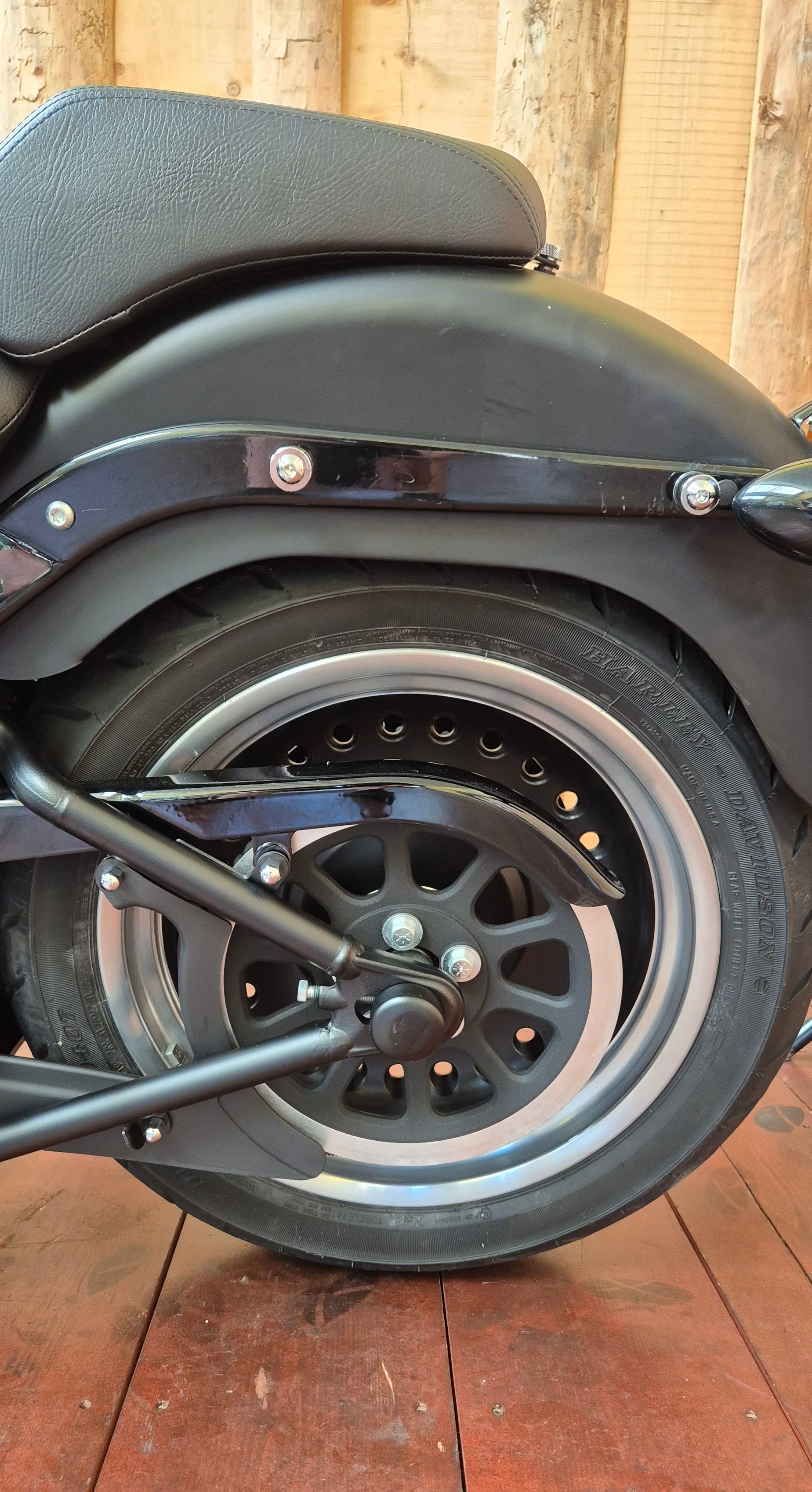 HARLEY-DAVIDSON FLSTFB Fat Boy Special-image-13