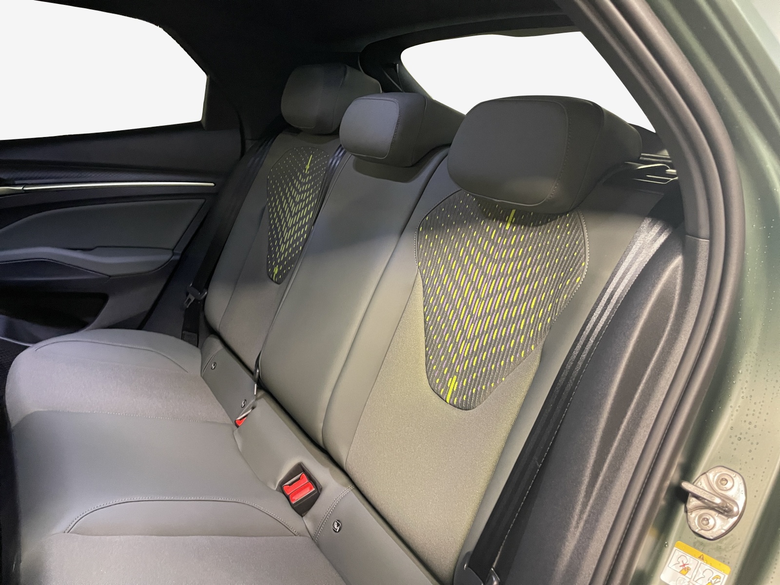CUPRA Raval 52 kWh VZ Extreme Launch Edition-image-11