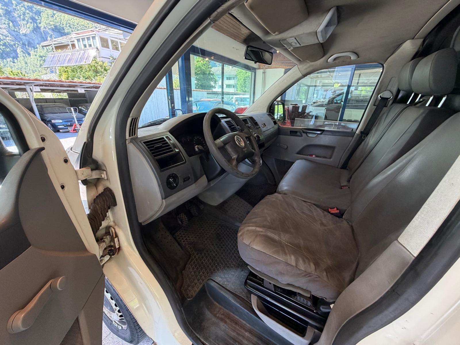 VW T5 2.5 TDI PD-image-6